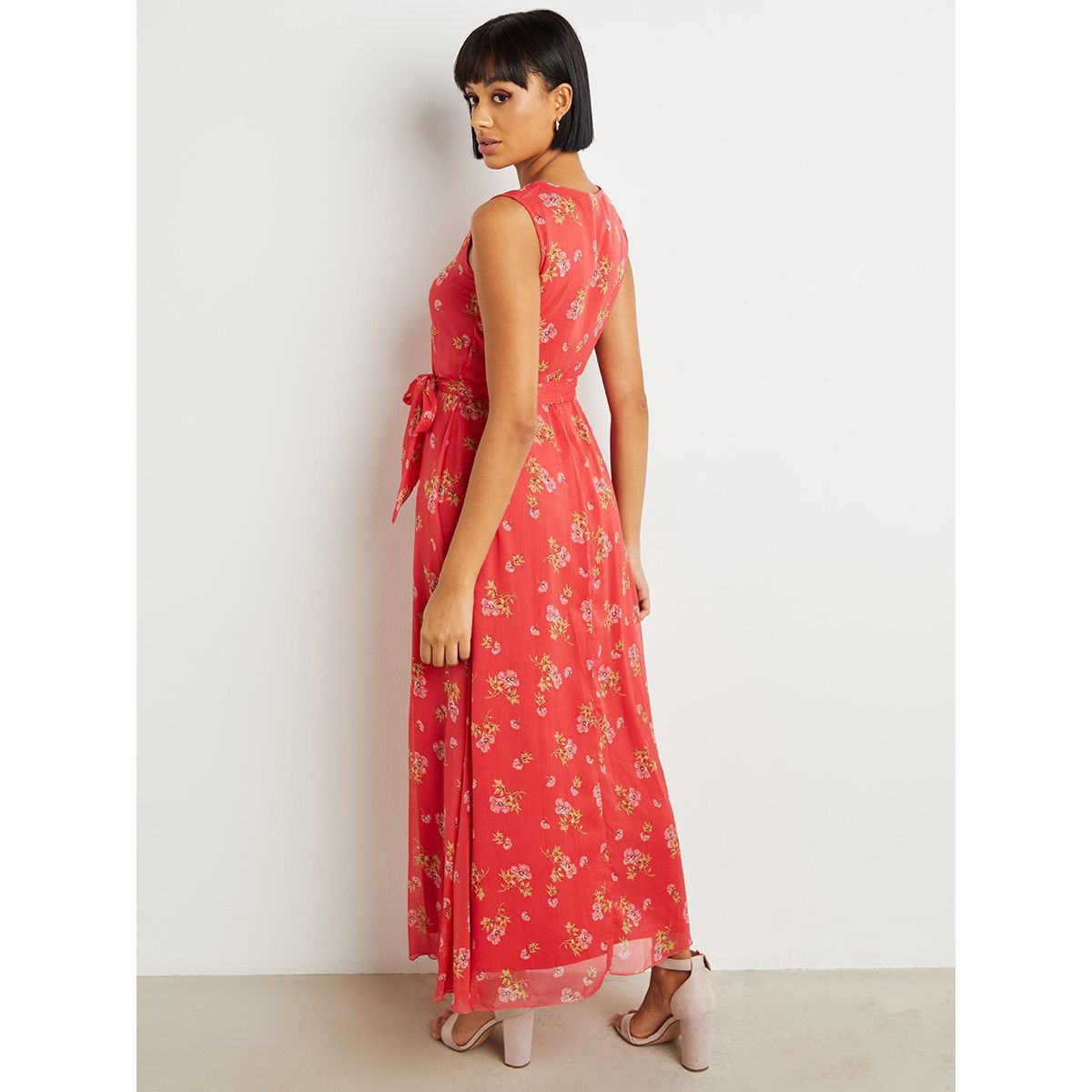فستان طويل مطبوع بلا أكمام من ستايلي-women-clothing-dresses-image-3