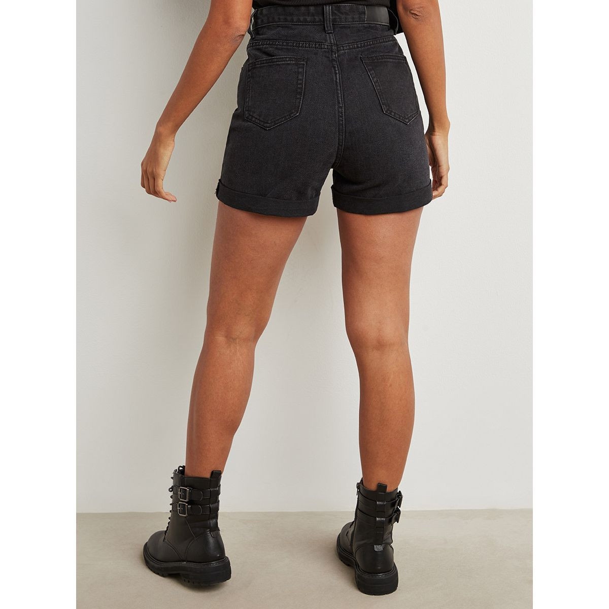 شورت دنيم بخصر مرتفع من ستايلي-women-clothing-shorts-image-7