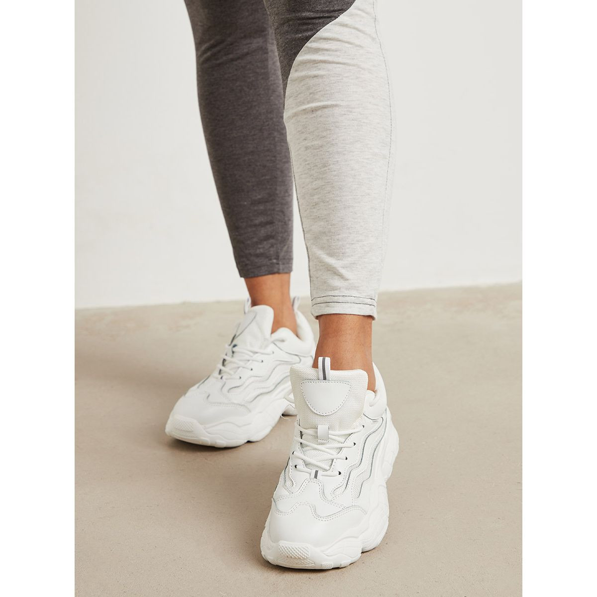 ليقنز بتفاصيل مطبوعة من ستايلي-women-clothing-leggings-image-3