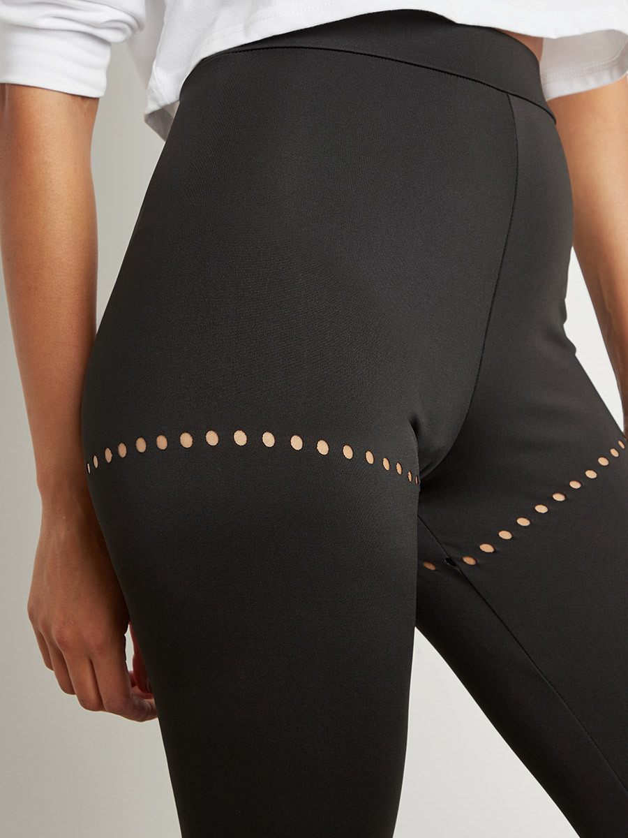 Styli Contrast Dot Detail Leggings-women-clothing-leggings-image-4