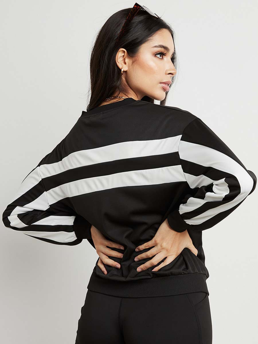 تيشيرت مطبوع بأكمام طويلة من ستايلي-women-clothing-hoodiesandsweatshirts-sweatshirts-image-1