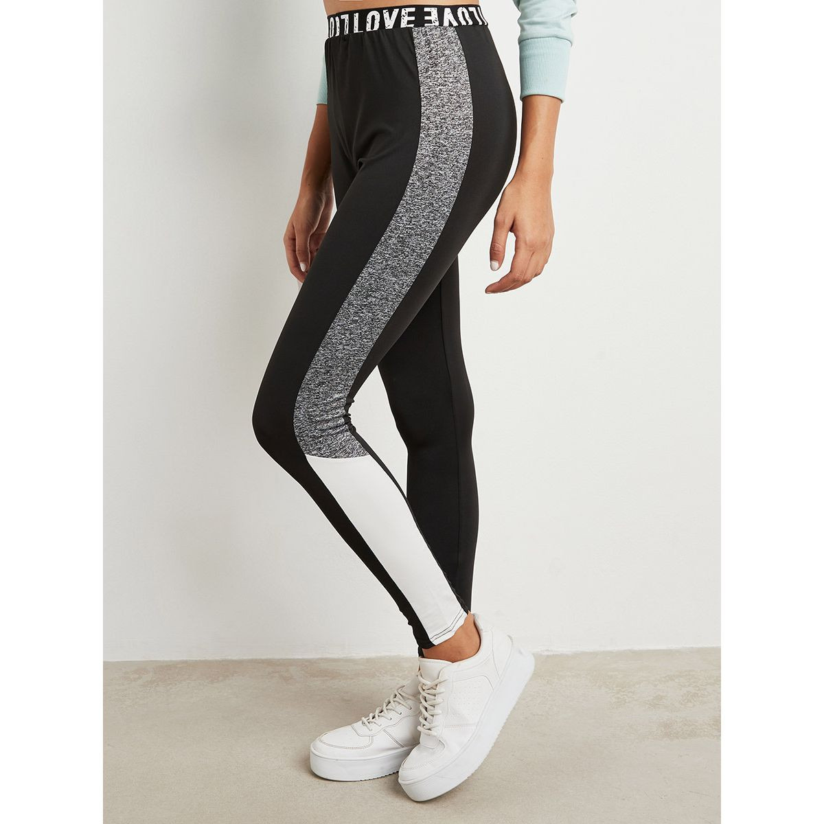 ليقنز بتفاصيل جانبية من ستايلي-women-clothing-leggings-image-1
