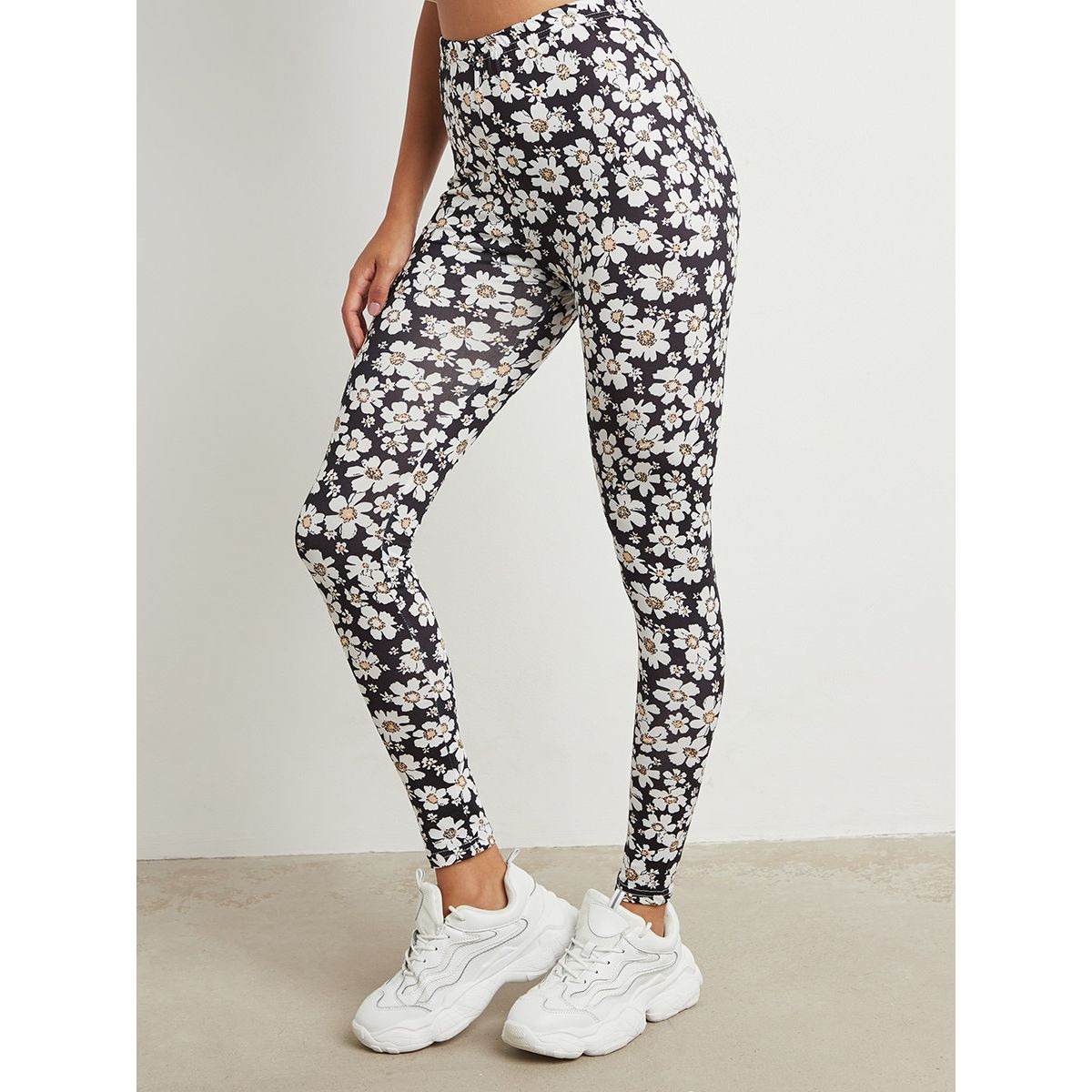 ليقنز رياضي مطبوع من ستايلي-women-clothing-leggings-image-1