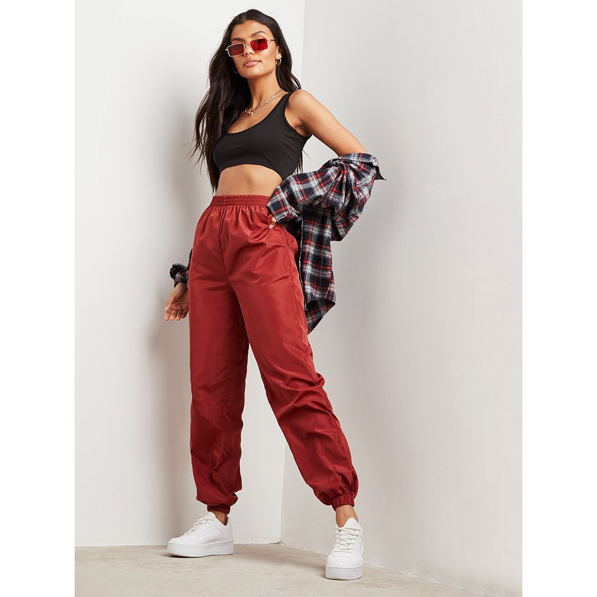بنطلون رياضي بقصة واسعة بجيوب من ستايلي-women-clothing-bottoms-joggers-image-4