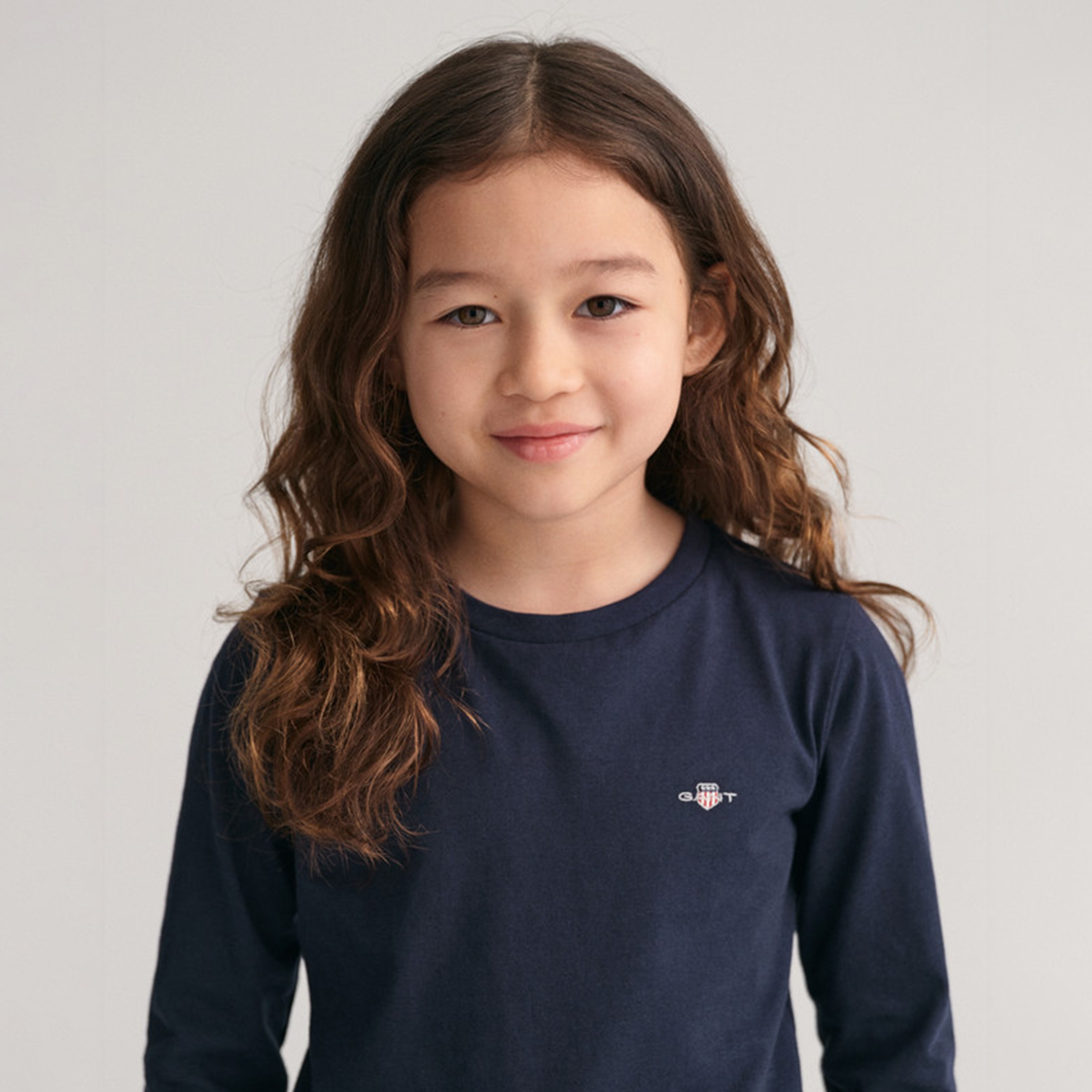 GANT Solid Long Sleeves T-Shirt-boys-clothing-schoolwear-tshirtsandpolos-image-2