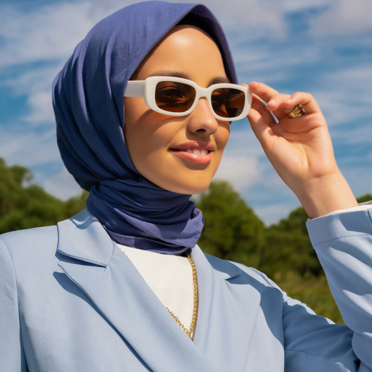 Modanisa Women Indigo Solid Hijab Scarf-women-arabicclothing-headscarf-hijab-image-1