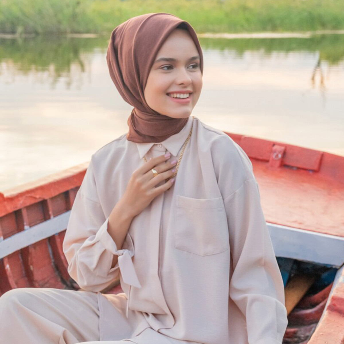 Modanisa Women Brown Solid Hijab Scarf-women-arabicclothing-headscarf-hijab-image-2