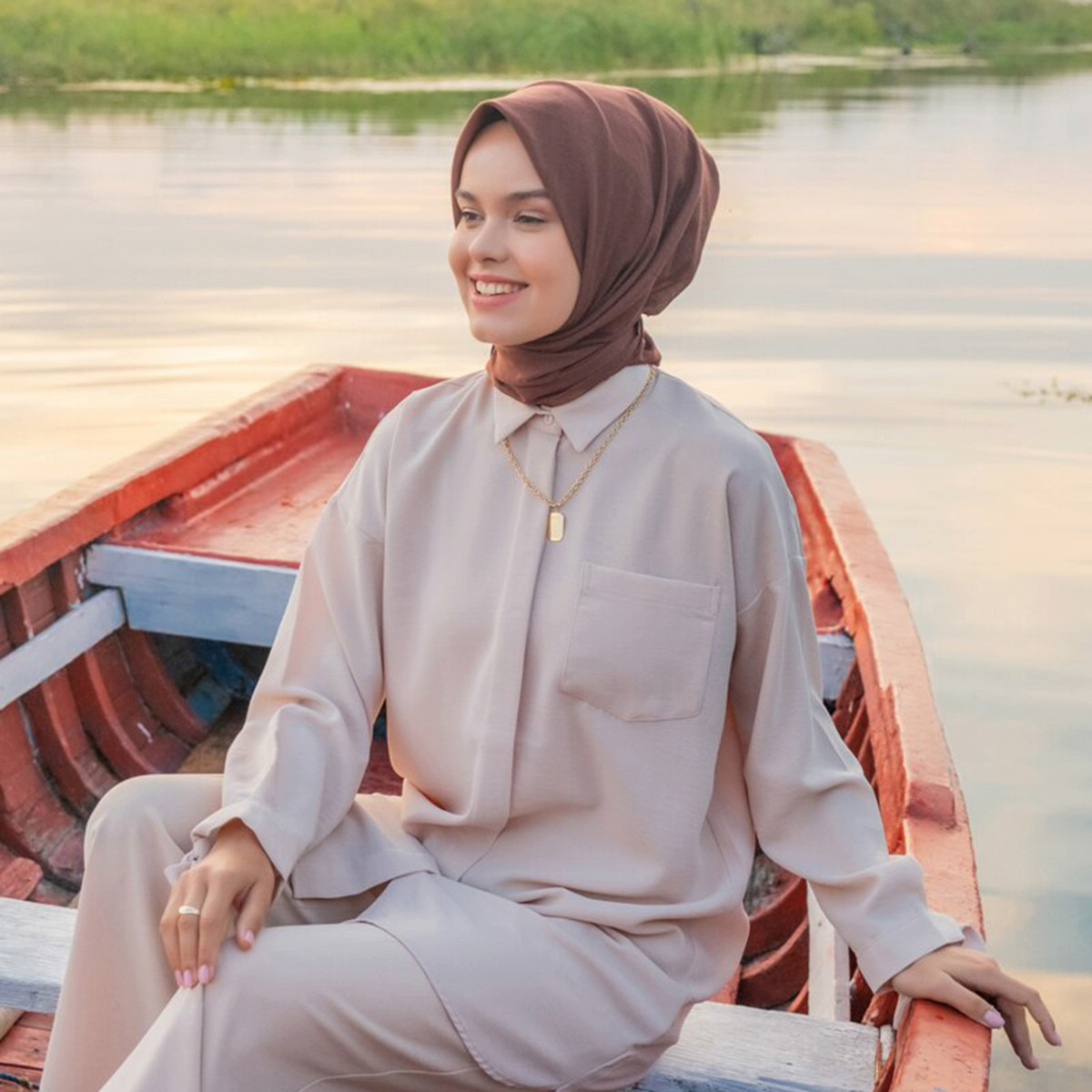 Modanisa Women Brown Solid Hijab Scarf-women-arabicclothing-headscarf-hijab-image-3