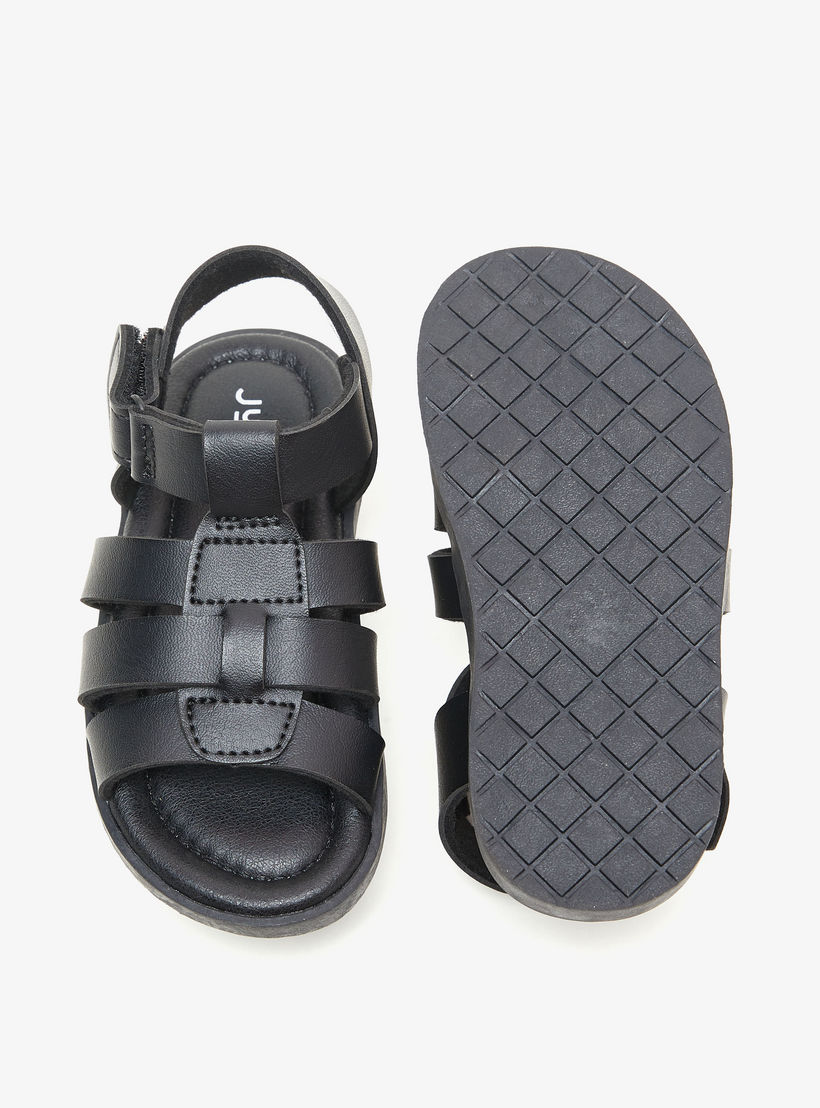 صندل سادة بمقدمة مفتوحة وشريط إغلاق من جونيورز-boys-shoes-sandals-image-5