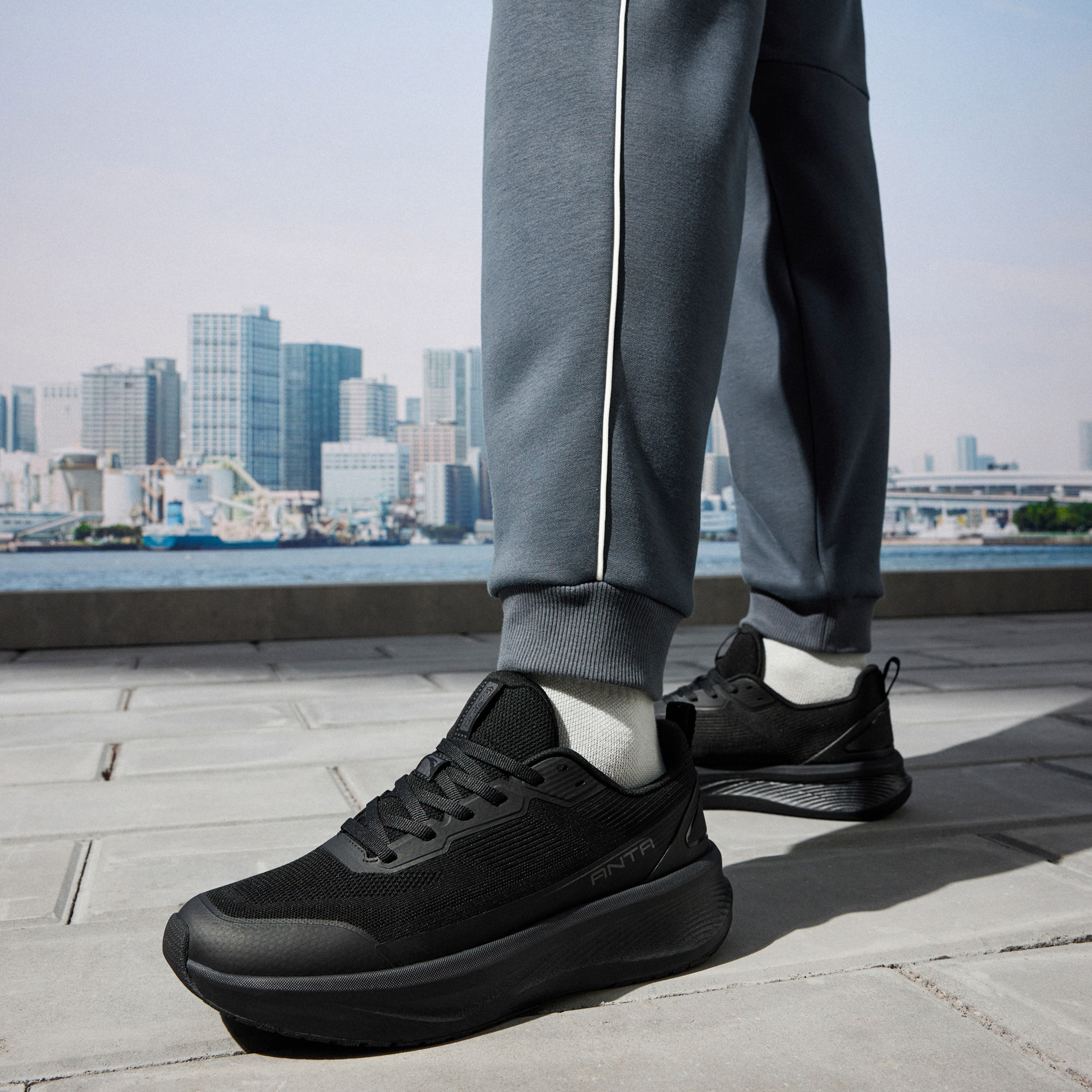 حذاء رياضي برباط إغلاق للرجال من أنتا - إي بافر 13-sports-men-shoes-image-8