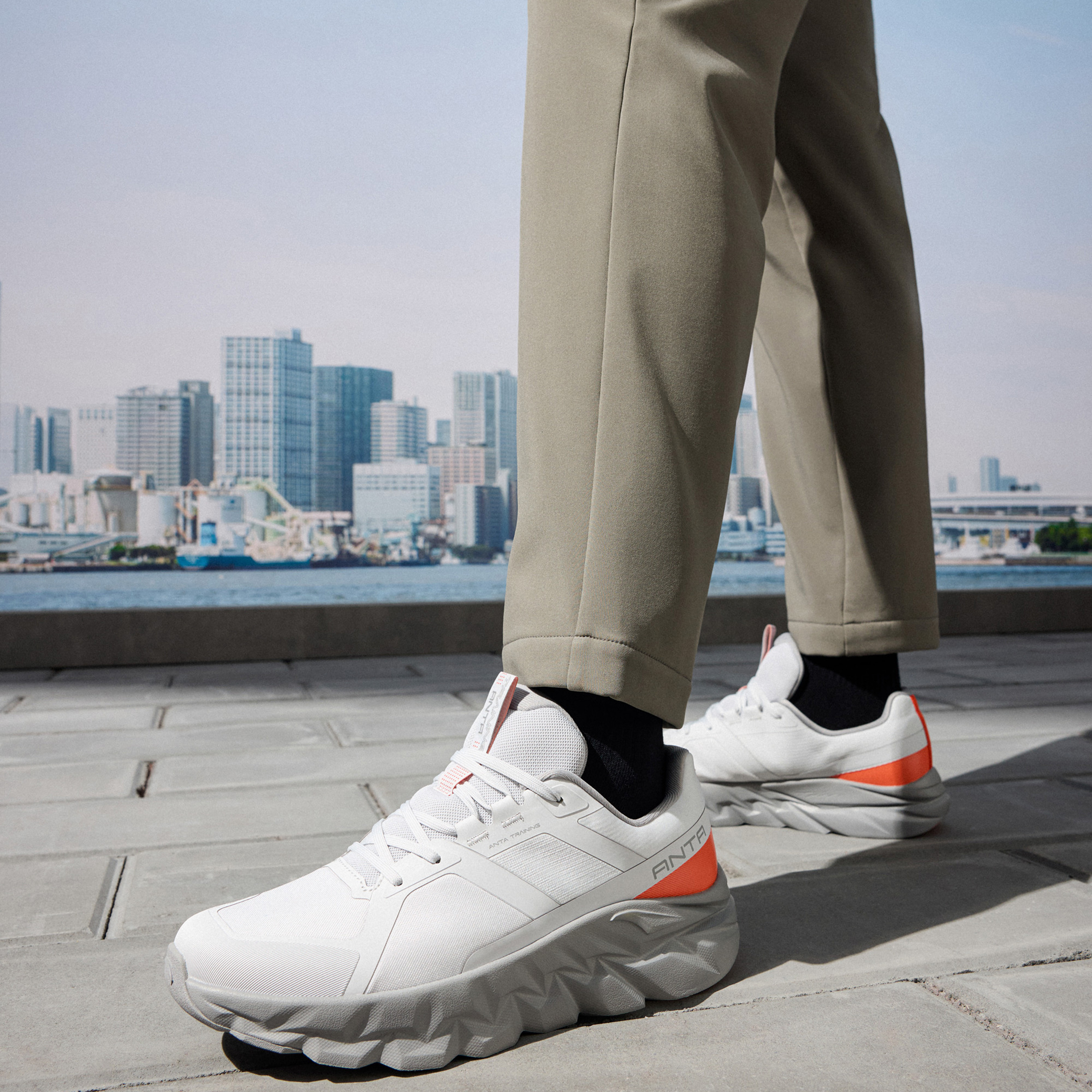 حذاء رياضي برباط إغلاق للرجال من أنتا - إجنايت-sports-men-shoes-image-12