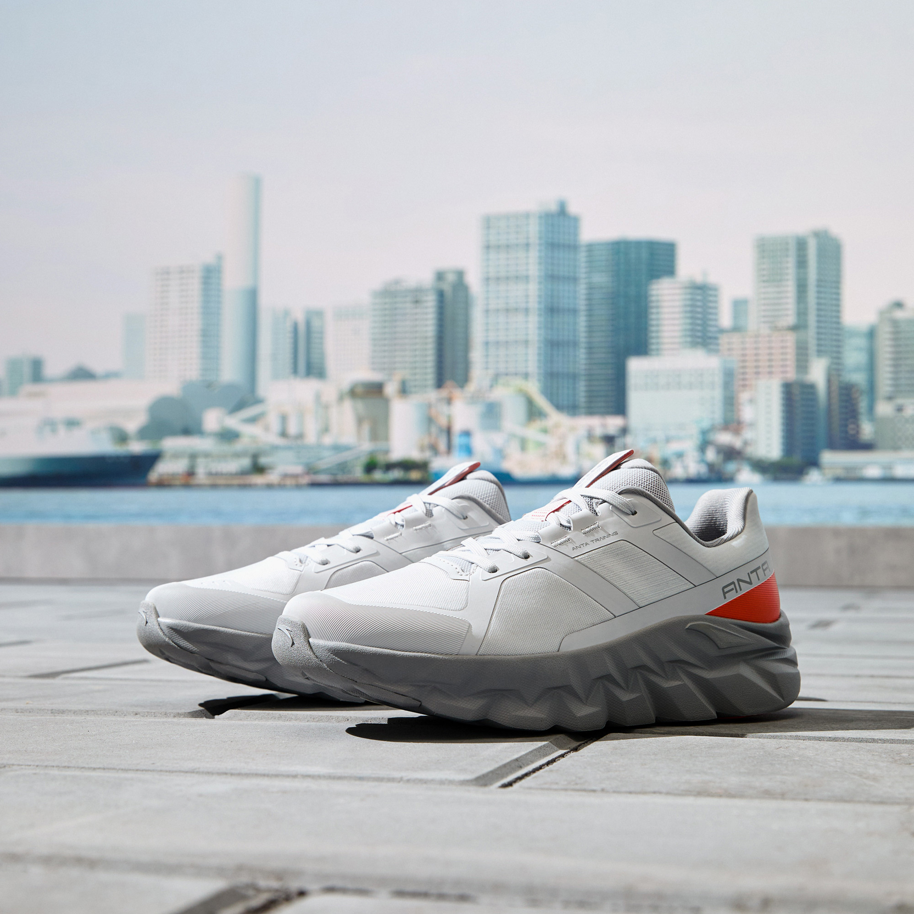 حذاء رياضي برباط إغلاق للرجال من أنتا - إجنايت-sports-men-shoes-image-2