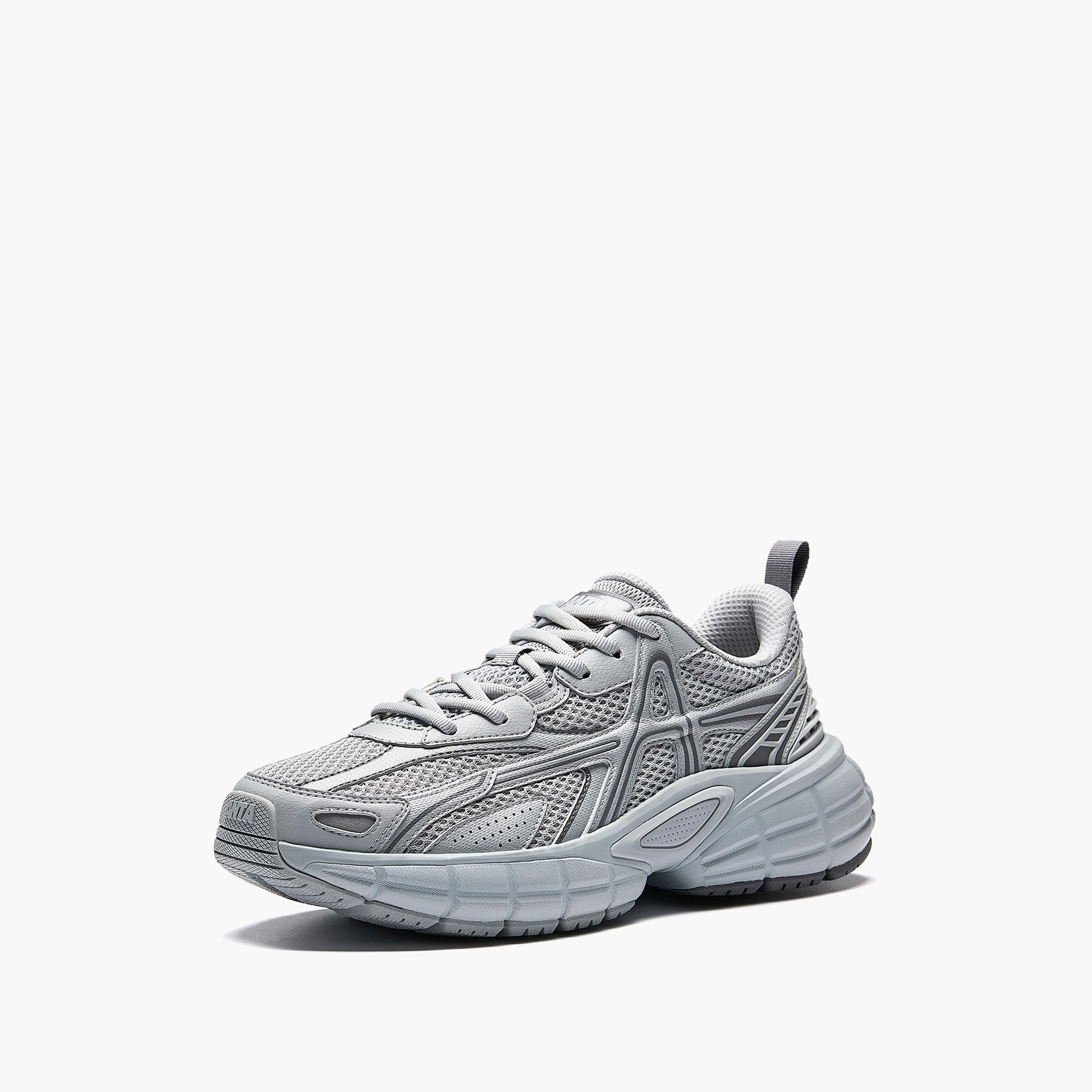حذاء سنيكرز طول الكاحل برباط إغلاق للرجال من أنتا - ألفاداون-sports-men-shoes-image-1