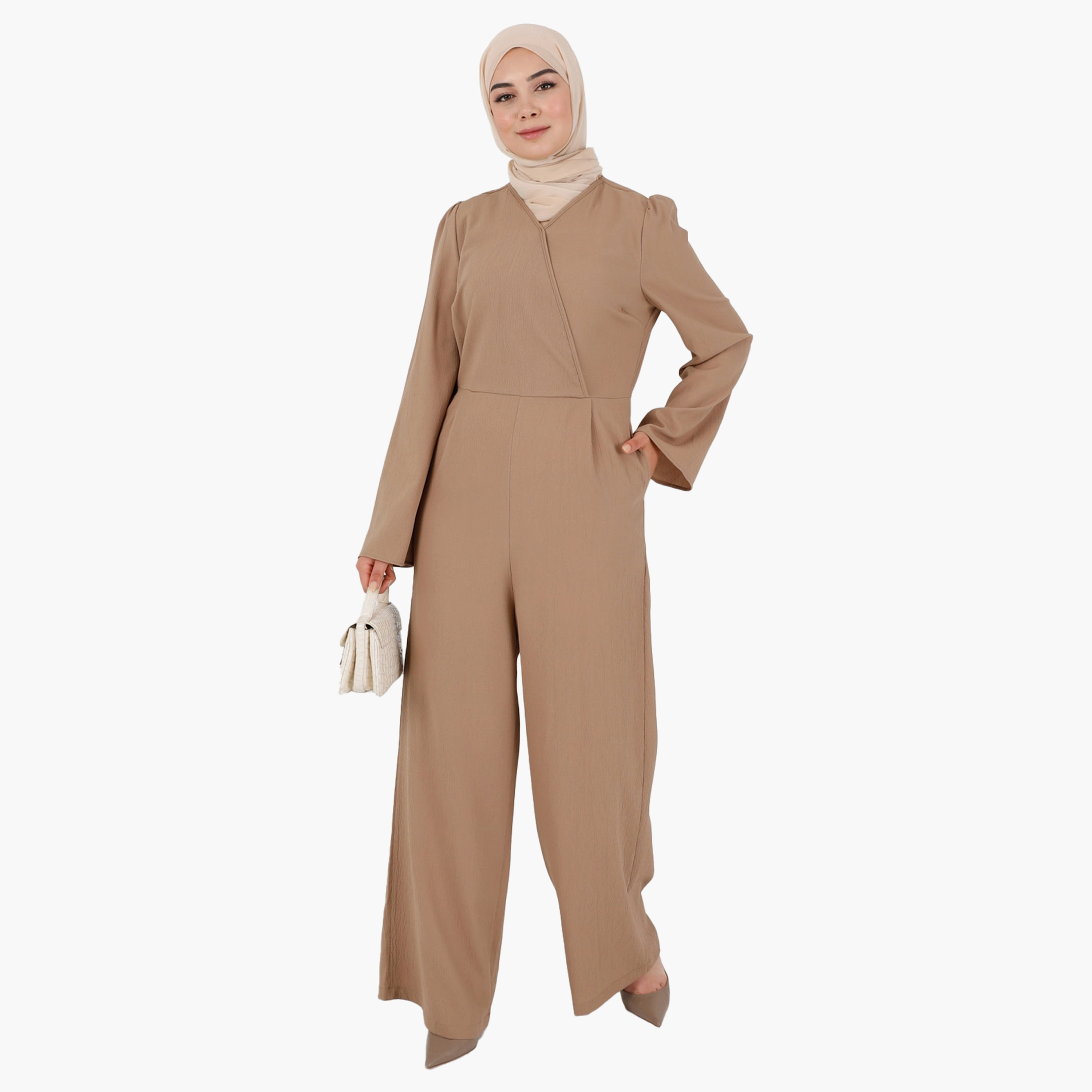 بذلة جمبسوت سادة بياقة على شكلV مع سحاب خلفي للإغلاق من مودانيشا-women-clothing-dresses-image-1