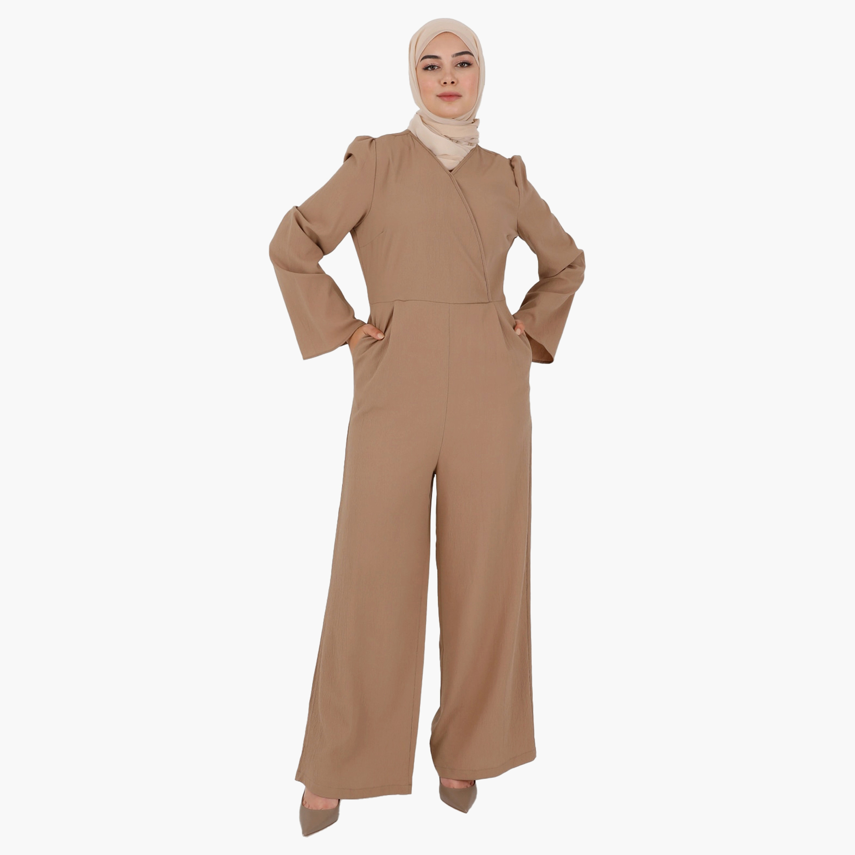 بذلة جمبسوت سادة بياقة على شكلV مع سحاب خلفي للإغلاق من مودانيشا-women-clothing-dresses-image-2