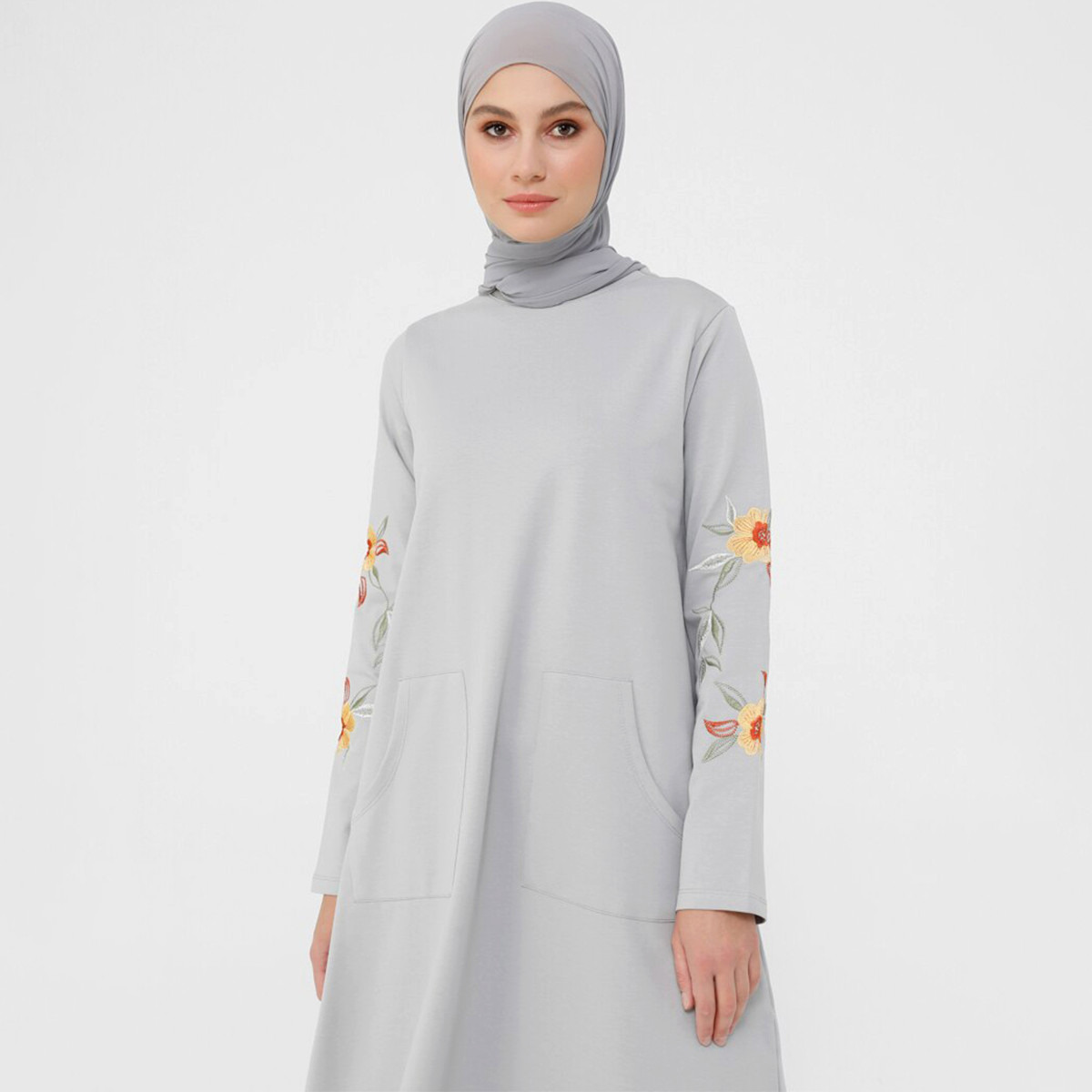 Women Solid Grey Round Neck Maxi Dress Refka By Modanisa-women-clothing-dresses-image-4
