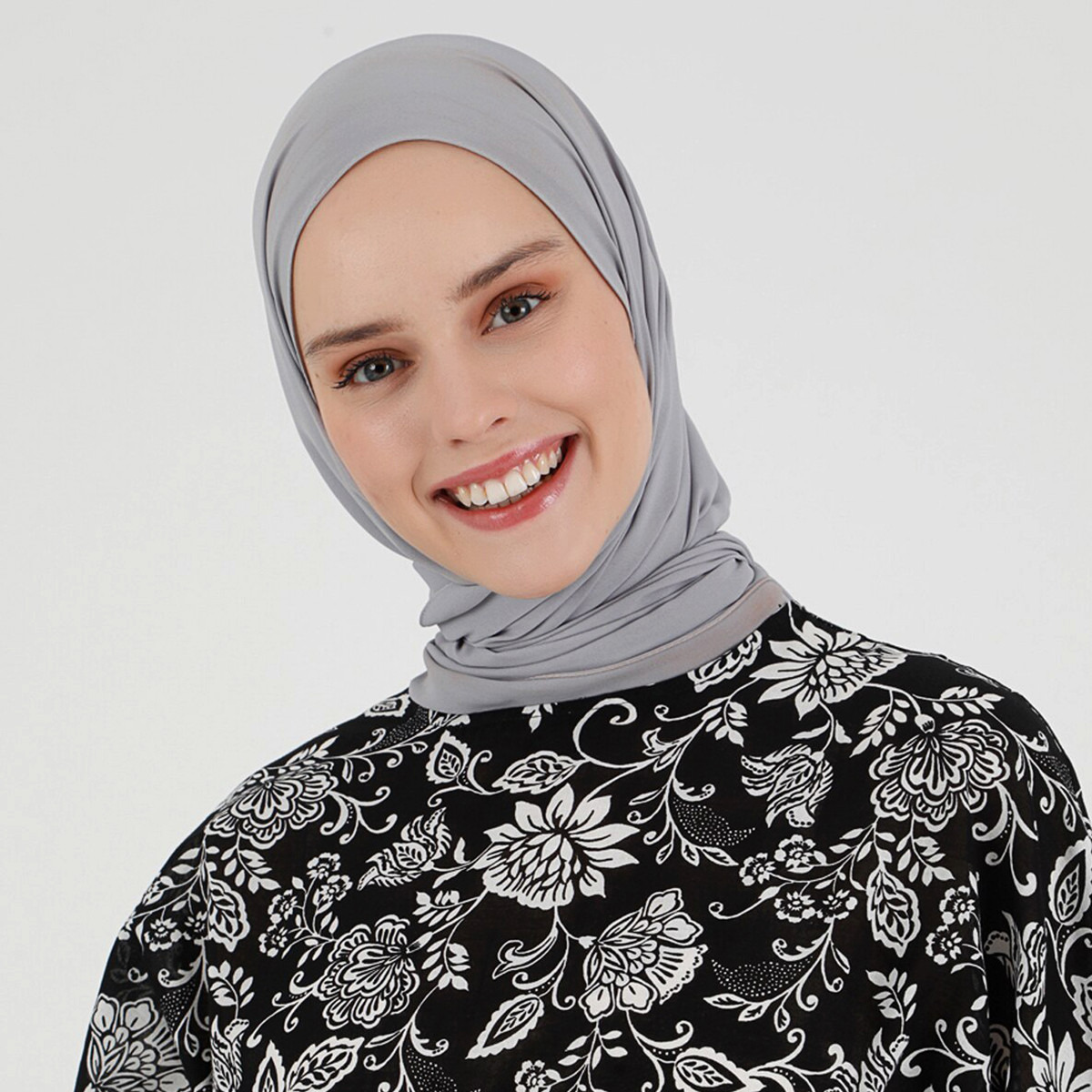 Modanisa Women Black Floral Crew Neck Tie Belt Jalabiya-women-clothing-dresses-image-5