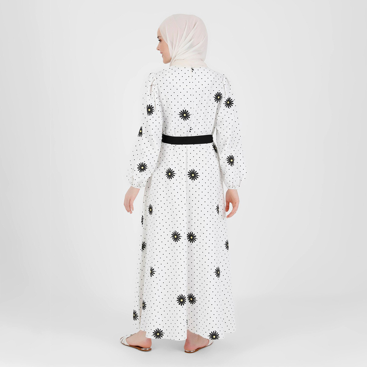 جلابية مودانيسا نسائية سادة بیضاء مع بولكا دوت بحزام ربط و ياقة دائریة-women-clothing-dresses-image-2