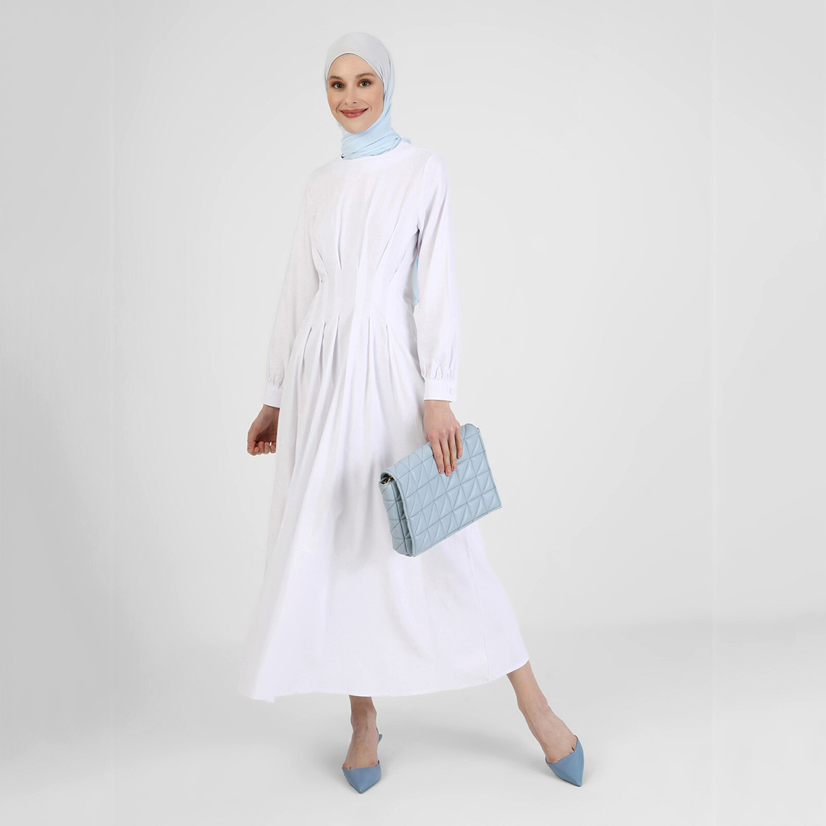 Modanisa Women White Plain Back Zipper Pleated Dress-women-clothing-dresses-image-1