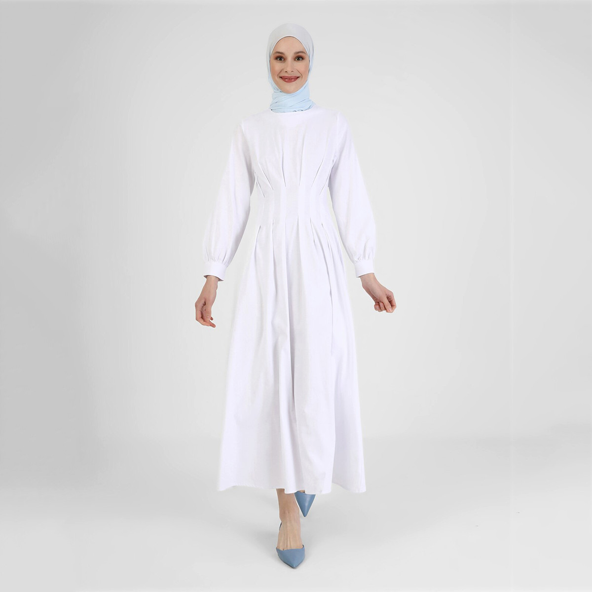 Modanisa Women White Plain Back Zipper Pleated Dress-women-clothing-dresses-image-2