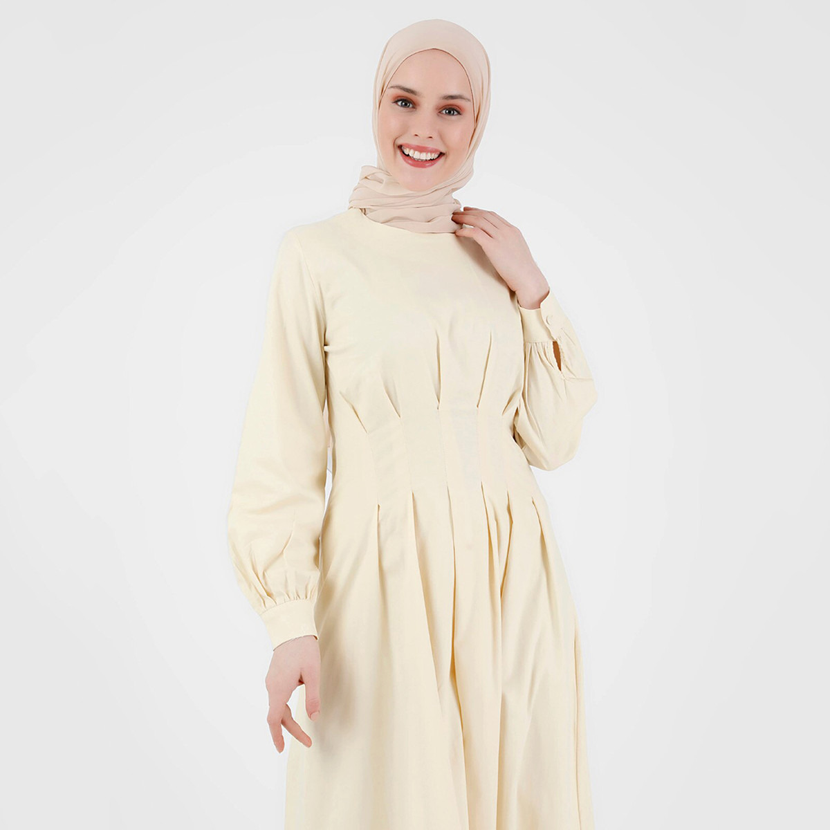 Modanisa Women Light Yellow Plain Back Zipper Pleated Dress-women-clothing-dresses-image-2