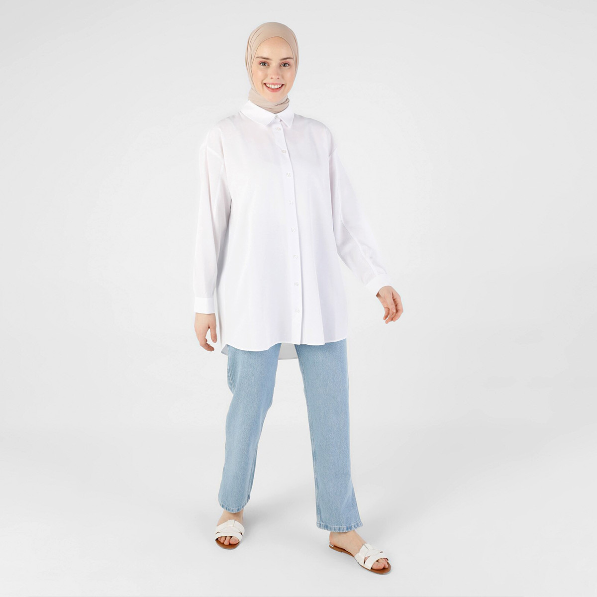 تونيك نسائي من مودانيسا بلون ابیض سادة برقبة دائرية مع ازرار-women-clothing-shirtsandblouses-blouses-image-6