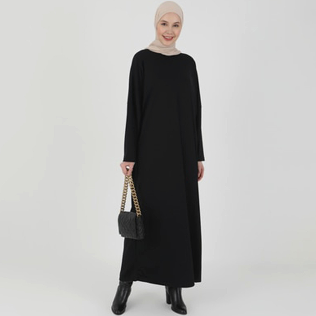 Women Solid Black Long Sleeves Abaya ZENANE By Modanisa-women-arabicclothing-abayas-image-2