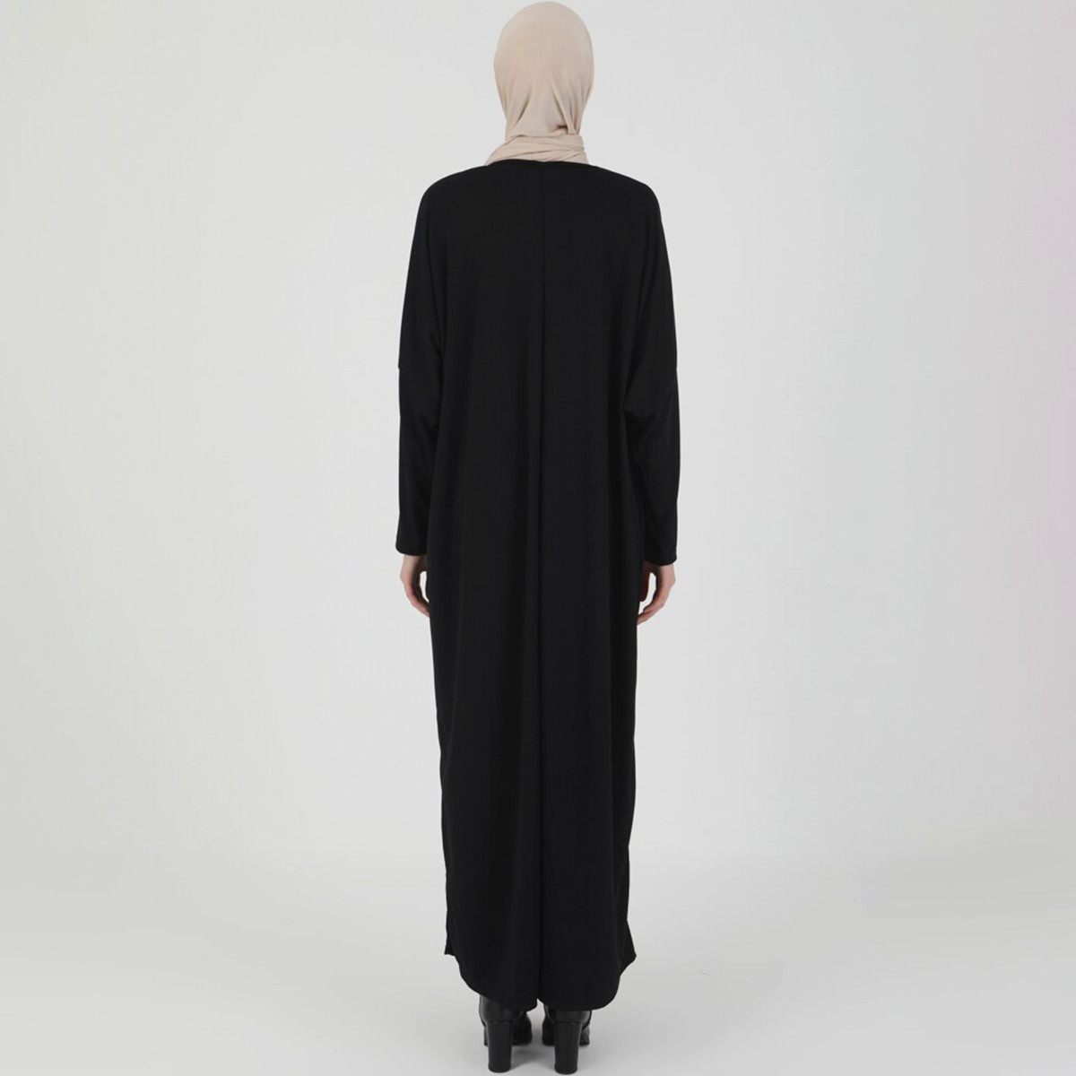 Women Solid Black Long Sleeves Abaya ZENANE By Modanisa-women-arabicclothing-abayas-image-5