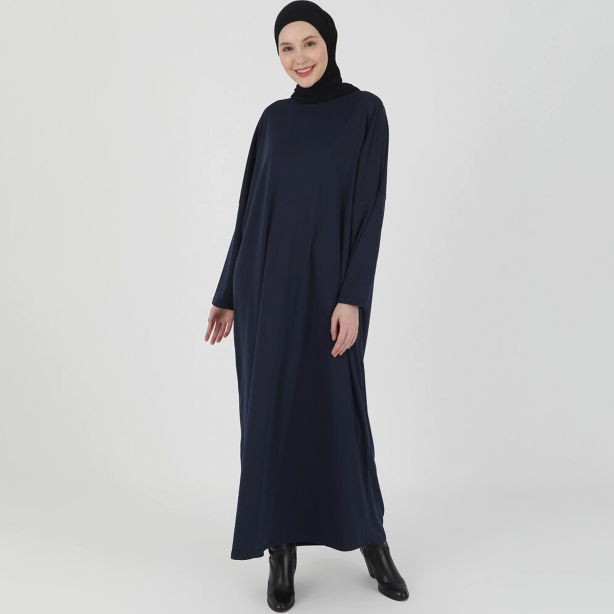 Women Solid Navy Blue Long Sleeves Abaya ZENANE By Modanisa-women-arabicclothing-abayas-image-1