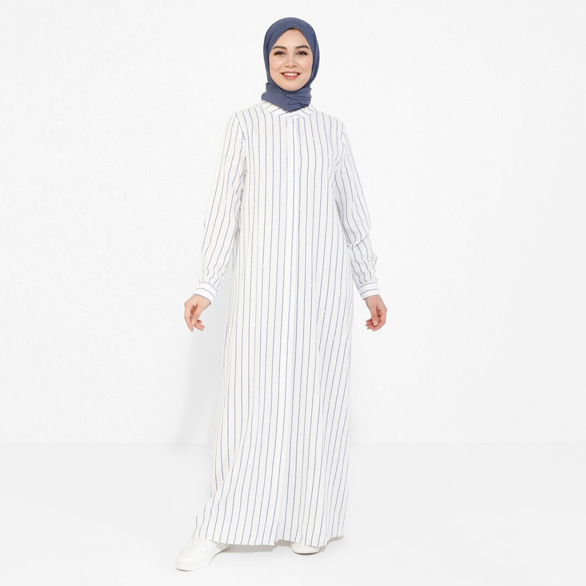 عباية نسائية من مودانيسا مع لون نيلي مخططة برقبة ماندرين وأزرار-women-arabicclothing-abayas-image-3
