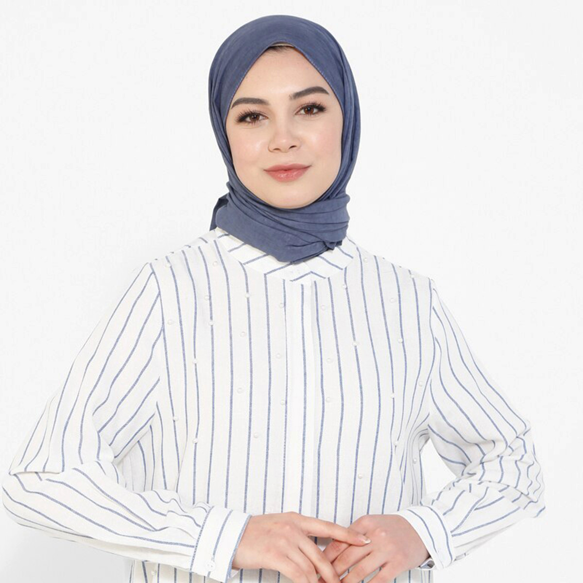 Modanisa Women Indigo Striped Mandarin Neck Buttoned Abaya-women-arabicclothing-abayas-image-4