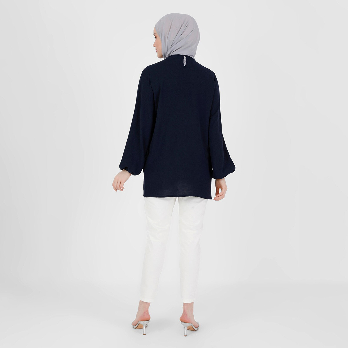 Modanisa Women Blue Solid Crew Neck Back Keyhole Button Blouse-women-clothing-shirtsandblouses-blouses-image-2
