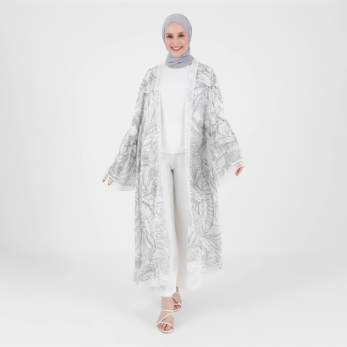 Modanisa Women Multicolour Printed Flared Sleeves Open Front Abaya With Lace Detail-women-arabicclothing-abayas-image-3
