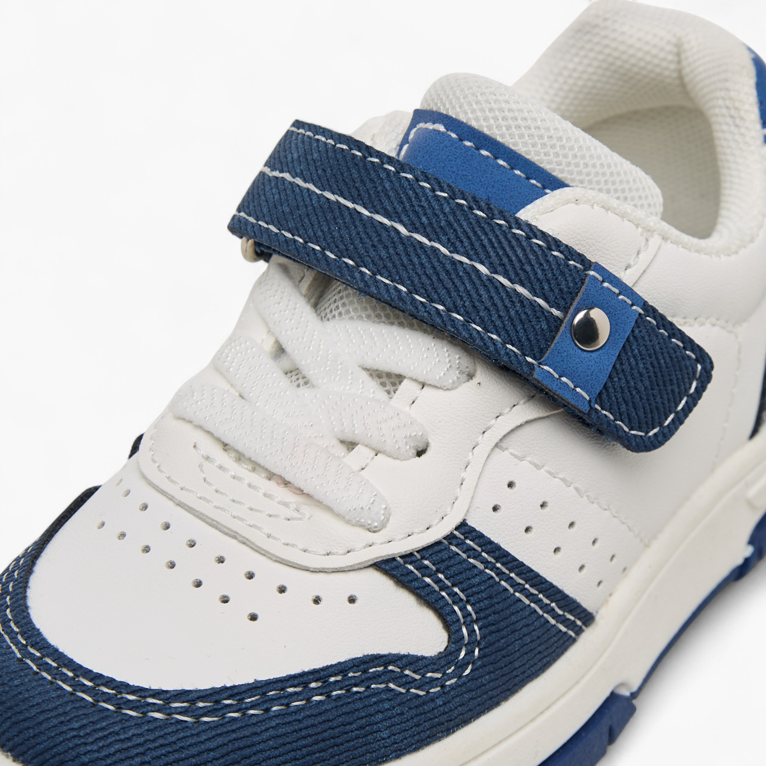 Juniors Boys Hook and Loop Sneakers-boys-shoes-sneakers-image-4