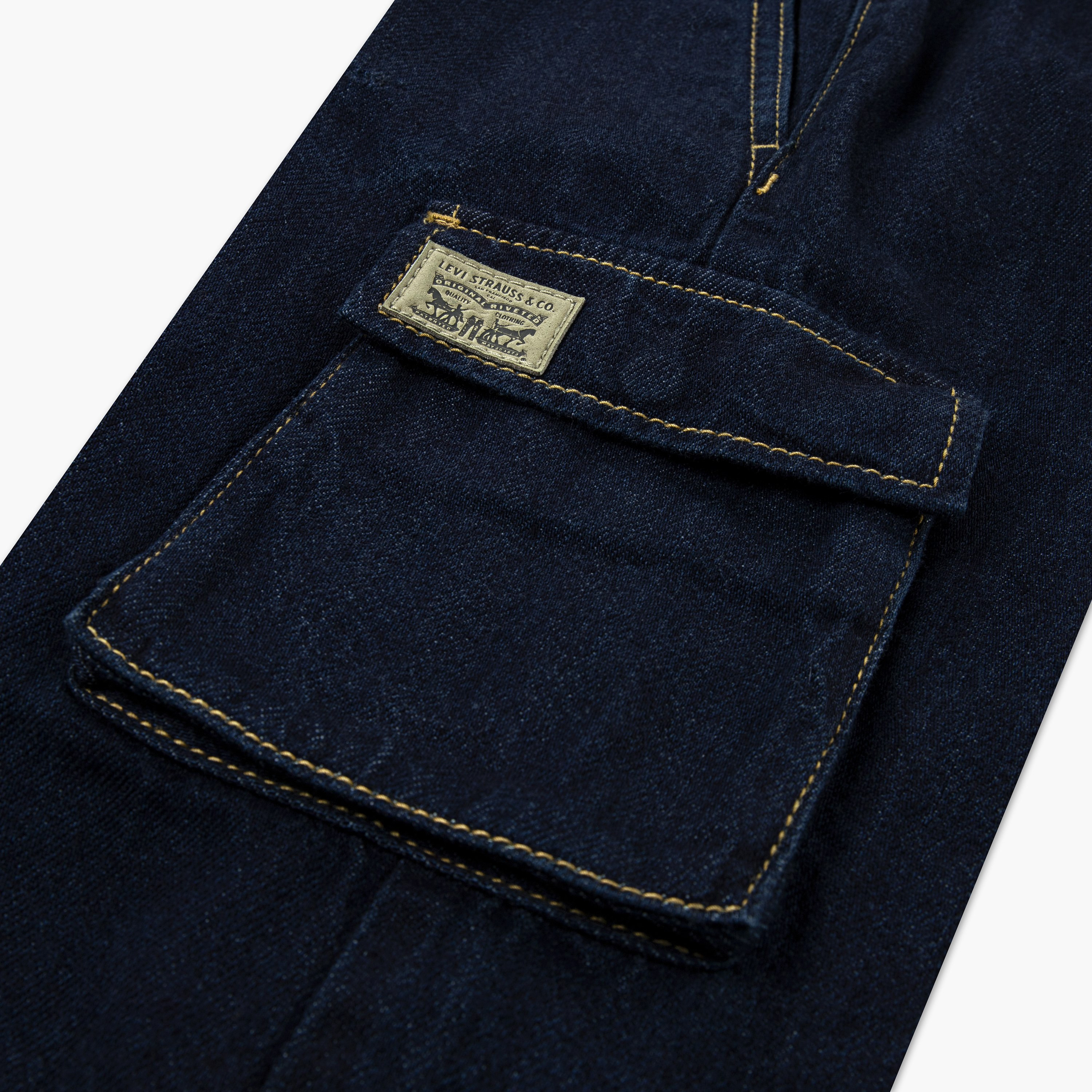 بنطلون كارجو من الدنيم بأسلوب باراشوت من ليفايس-boys-clothing-schoolwear-bottoms-pants-image-5
