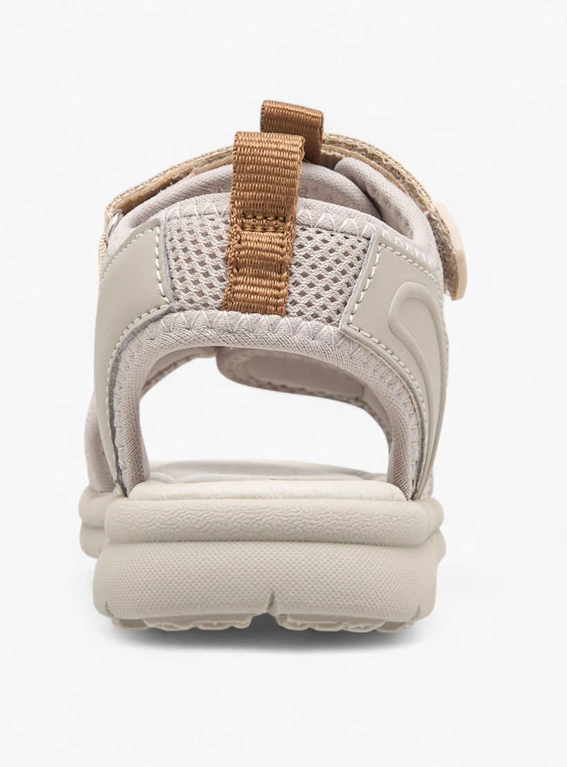 صندل مسطح بارز الملمس بشريط إغلاق لاصق من جونيورز-boys-shoes-sandals-image-5