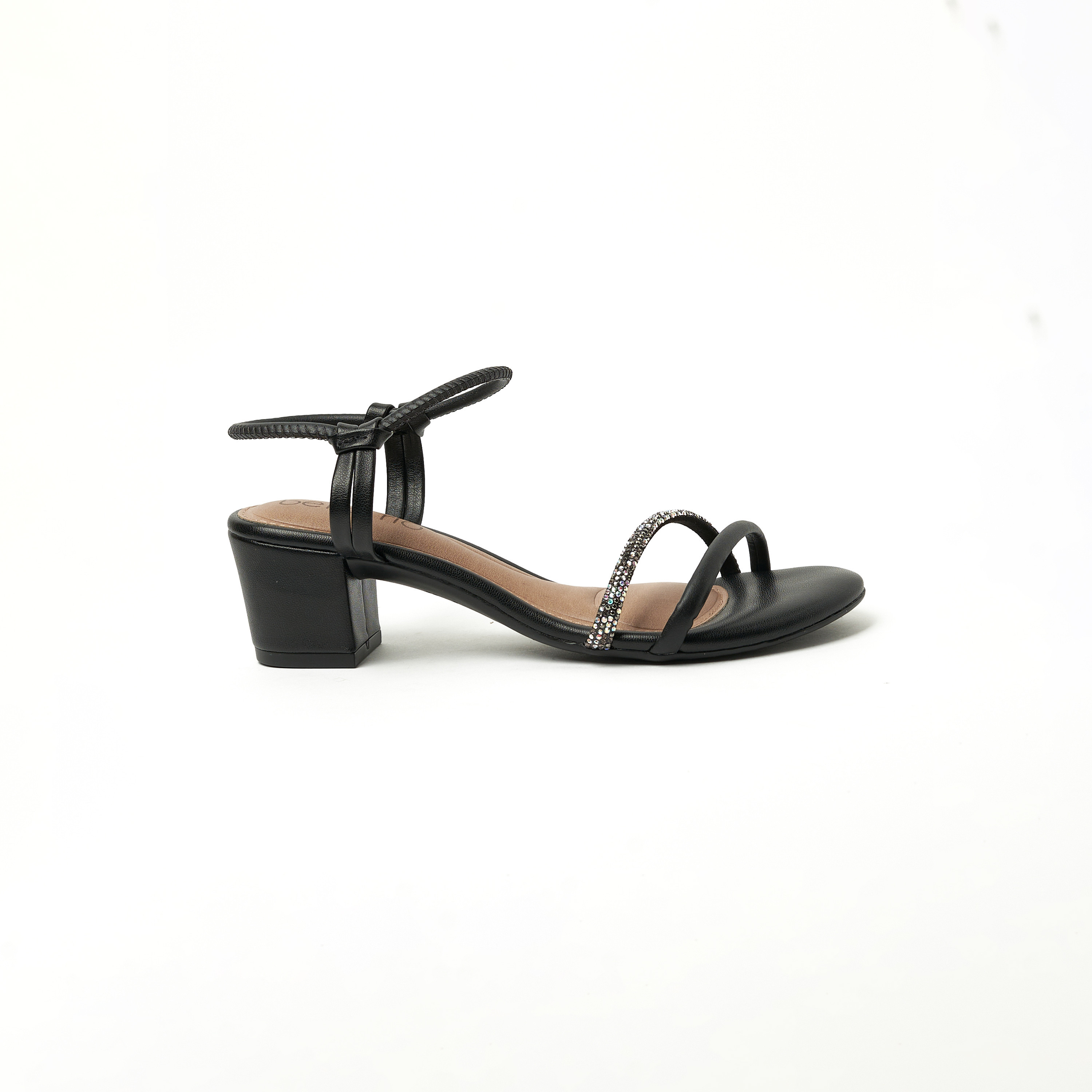 بيرا ريو- صندل نسائي كعب مربع سهل الارتداء بتفاصيل مزخرفة | 8246-1205-26510-93898-women-shoes-heels-image-2