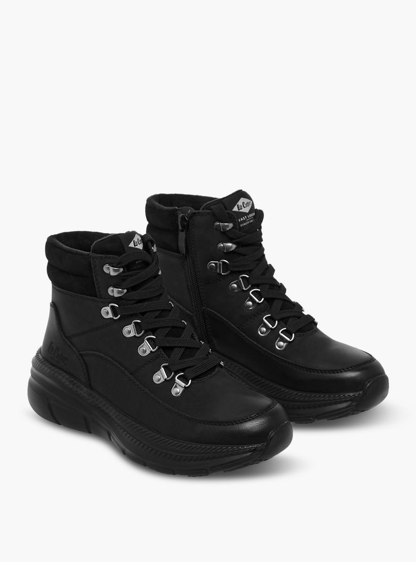 بوت كاحل برباط إغلاق للنساء من لي كوبر-women-shoes-boots-image-1