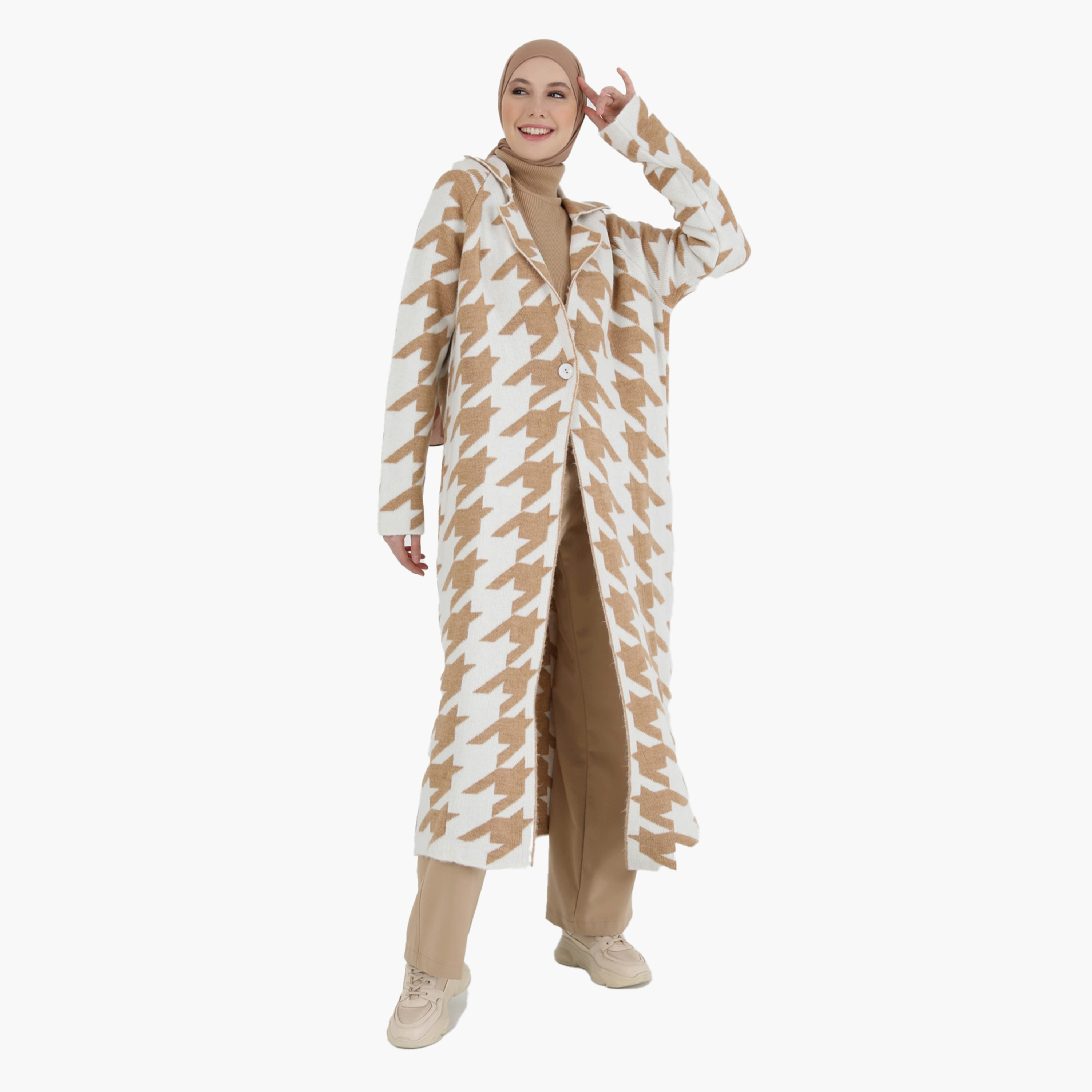Modanisa Knitted Notch Lapel Collar Longline Cardigan with Button Closure-women-winterwear-cardigansandjumpers-cardigans-image-2