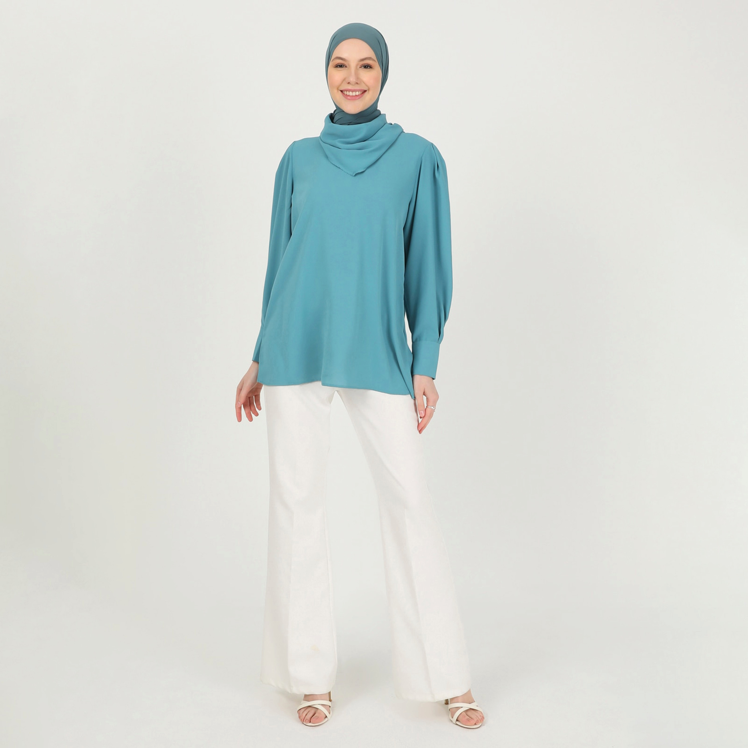 Modanisa Plain Scarf Neck Long Sleeves Top-women-clothing-shirtsandblouses-blouses-image-2