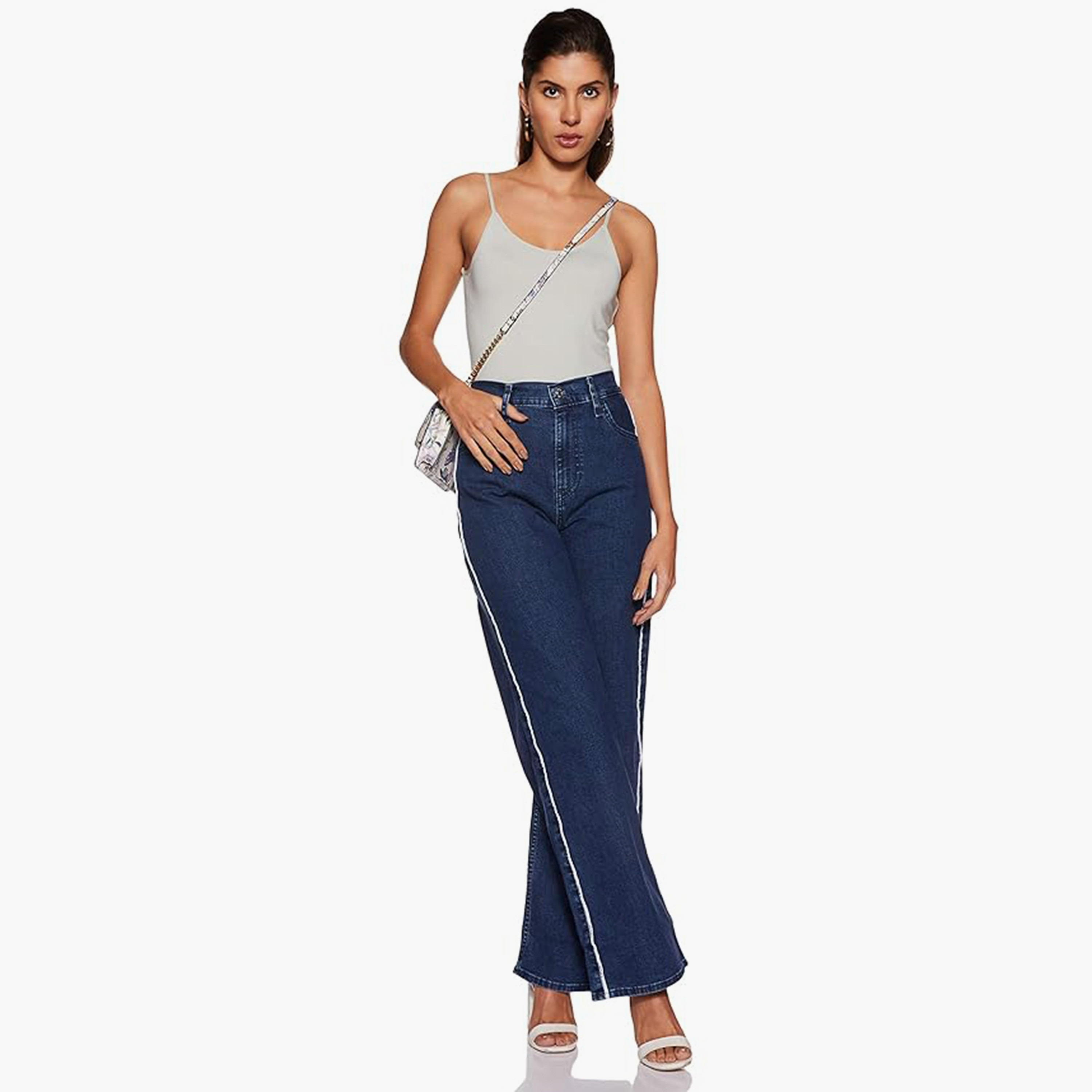 جينز نسائي واسع الساق من Levi's باللون الأزرق العادي-women-clothing-bottoms-jeans-image-2