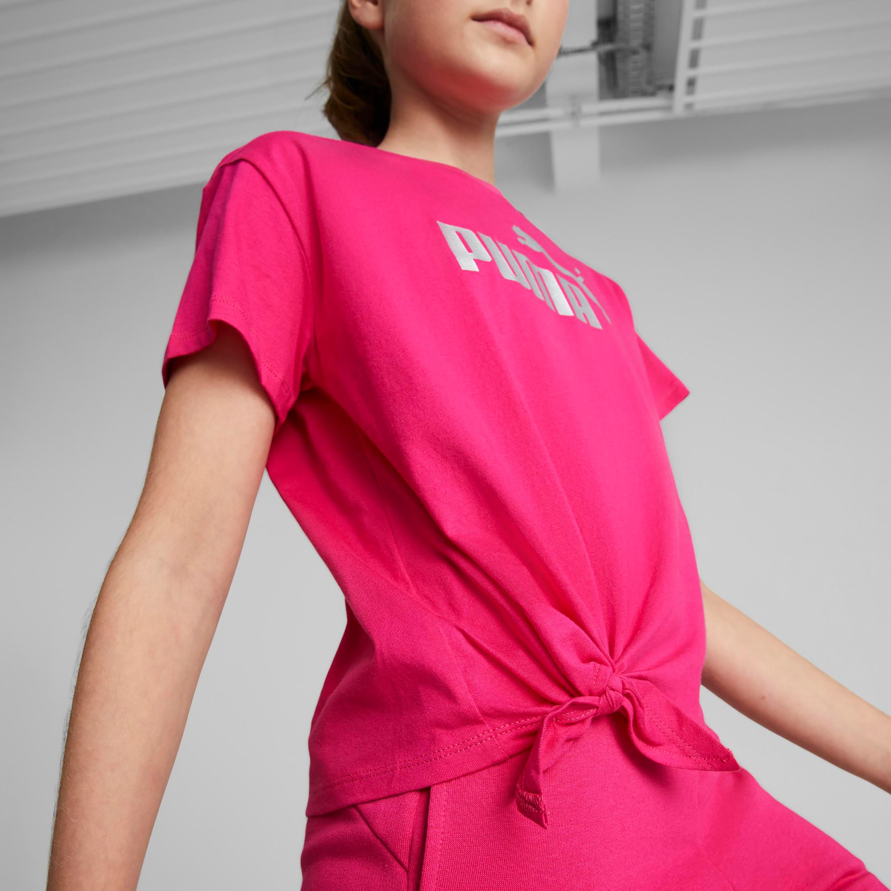 تي شيرت من بوما إيسينشال لوجو نوتيد للأطفال 84695601-sports-girls-clothing-tops-image-10