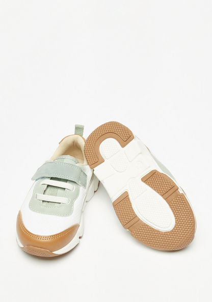 Barefeet Colourblock Sneakers with Hook and Loop Closure