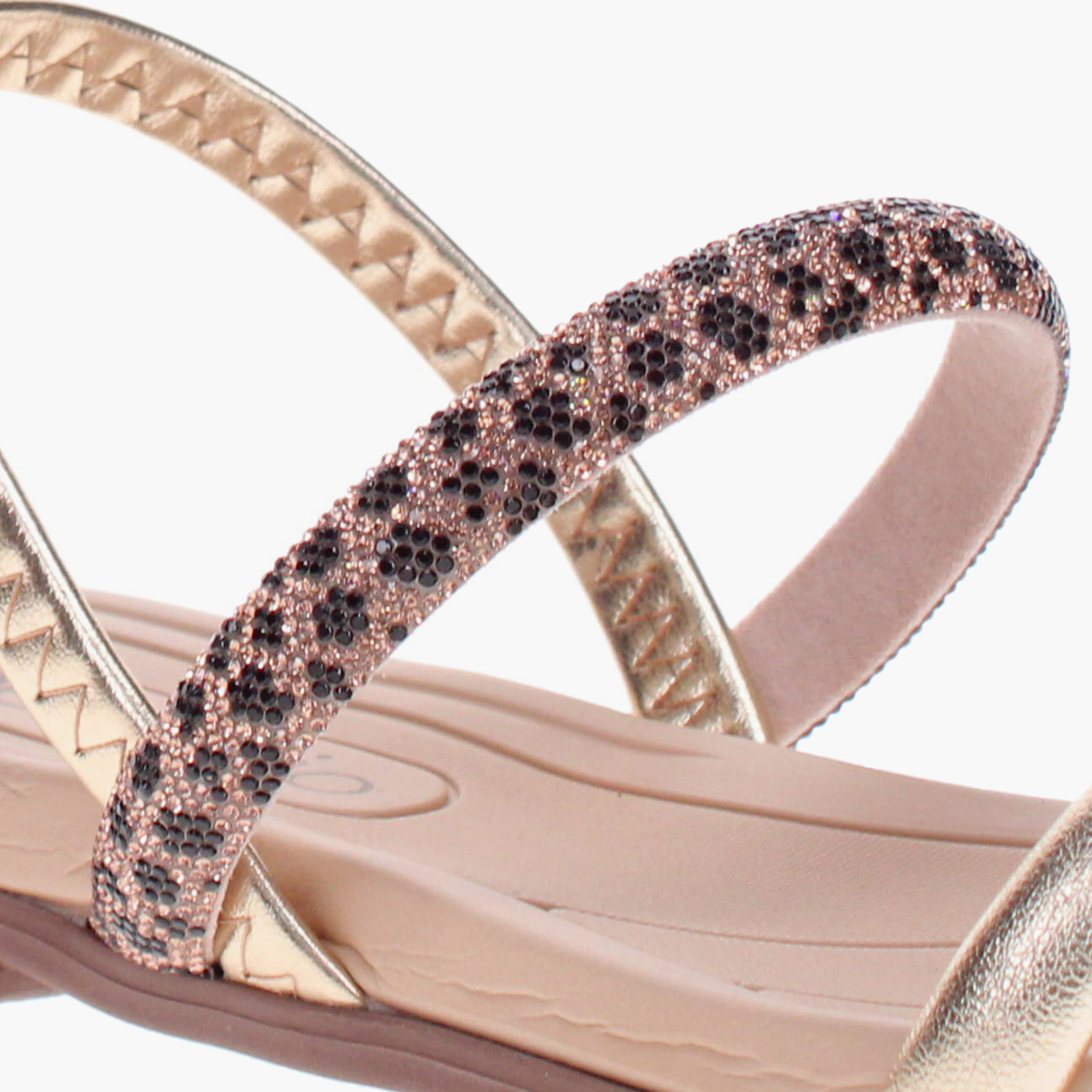 بيرا ريو - صندل بحزام قآن مرن للسيدات | 8507-103-28388-98681-women-shoes-sandals-flats-image-5