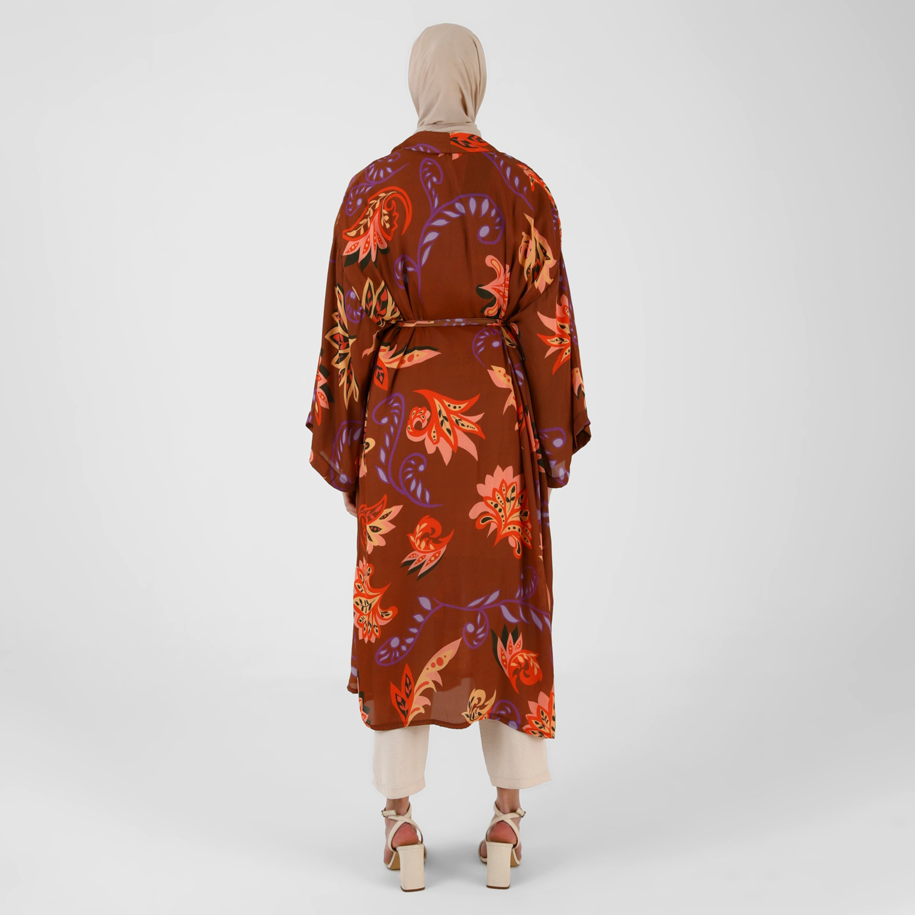 كيمونو مطبوعة بياقة شال وحزام ربطة من مودانيسا-women-clothing-shirtsandblouses-blouses-image-5