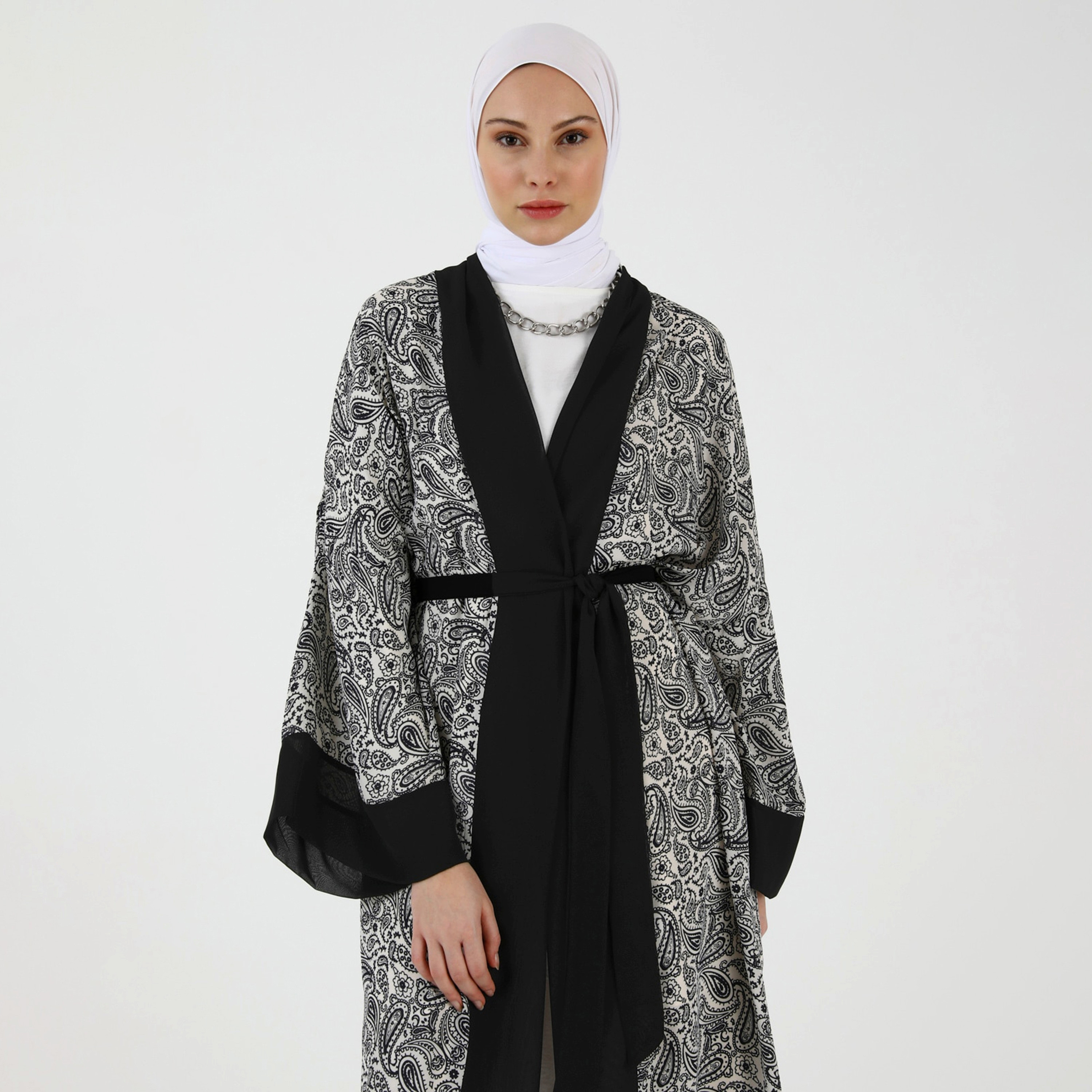 Modanisa Paisley Shawl Collar Tie Belt Kimono-women-clothing-shirtsandblouses-blouses-image-3