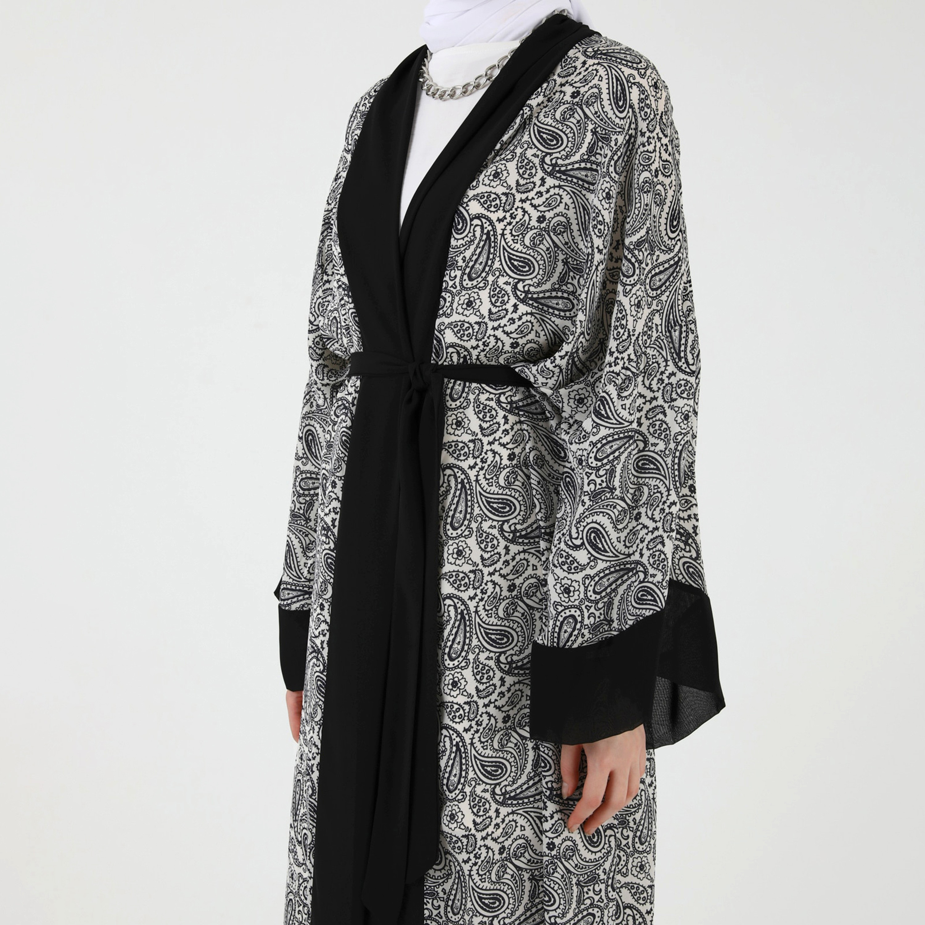 Modanisa Paisley Shawl Collar Tie Belt Kimono-women-clothing-shirtsandblouses-blouses-image-4