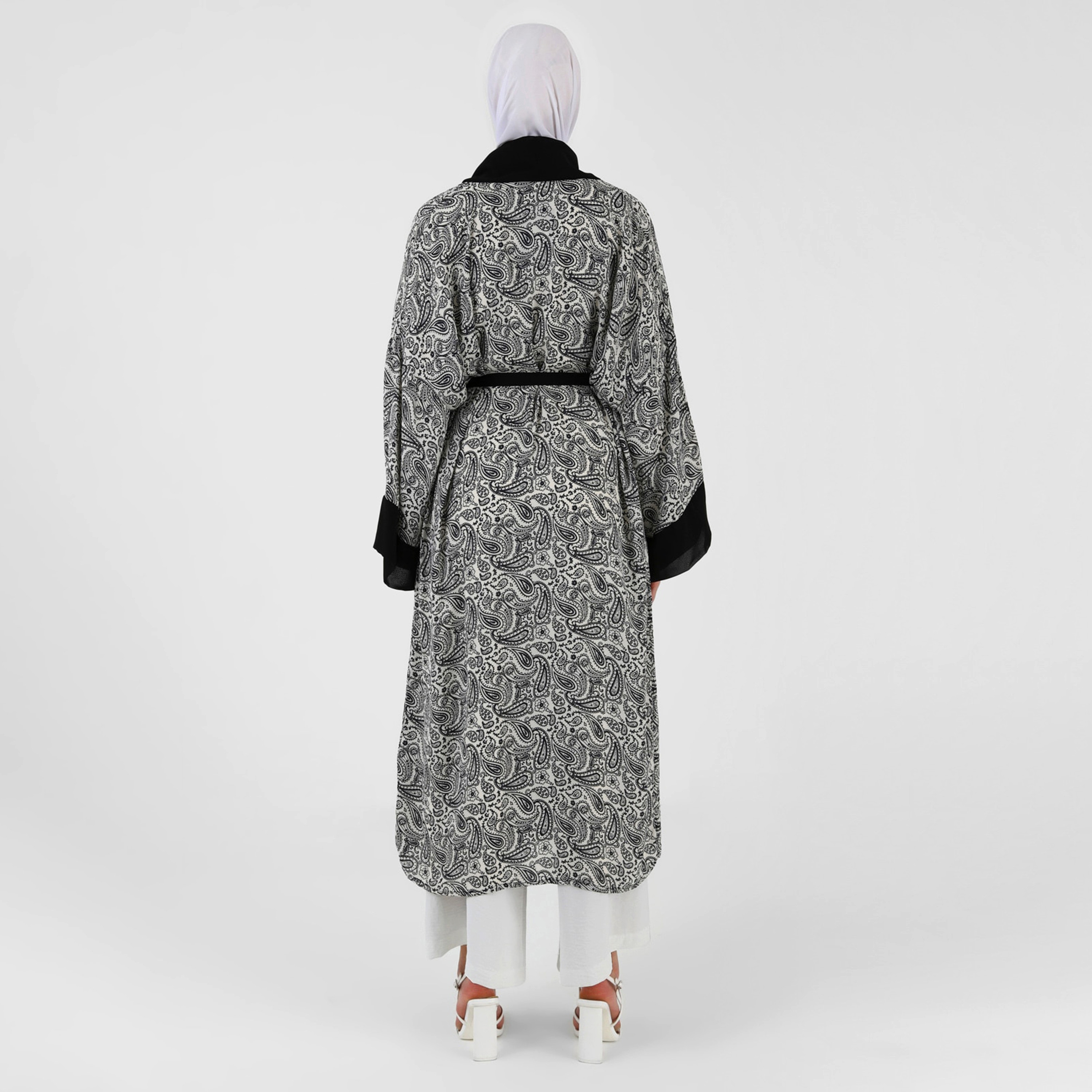 Modanisa Paisley Shawl Collar Tie Belt Kimono-women-clothing-shirtsandblouses-blouses-image-5