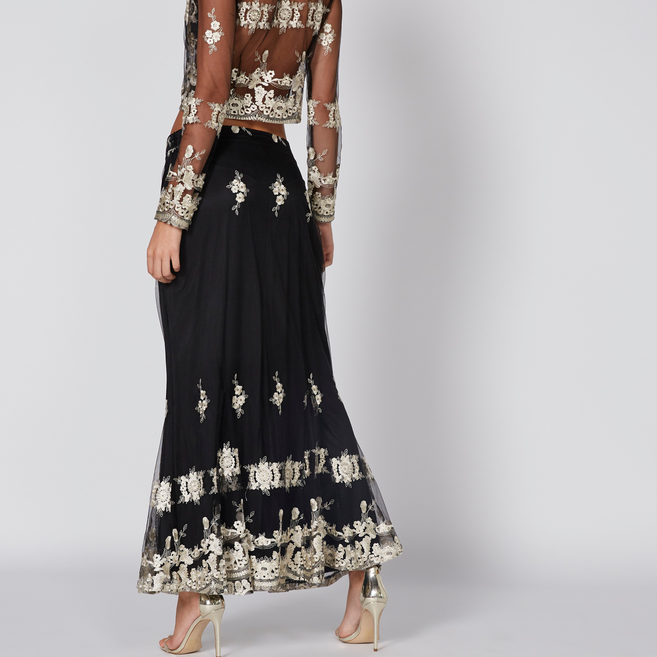 Buy Women s 2Xtremz Embroidered Maxi Skirt with Elasticised Waistband Online Centrepoint UAE