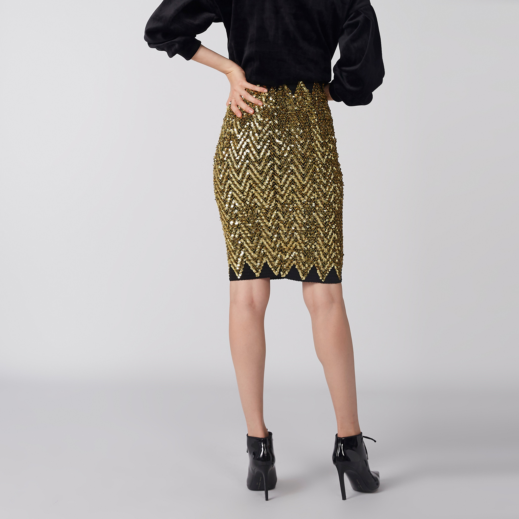 Sequin Detail Midi Bodycon Skirt-women-clothing-skirts-image-4